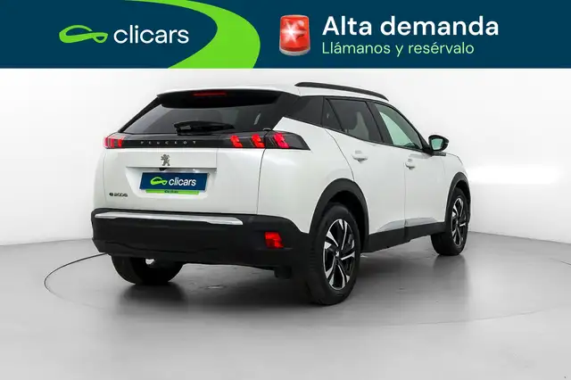 Peugeot 2008 view 5