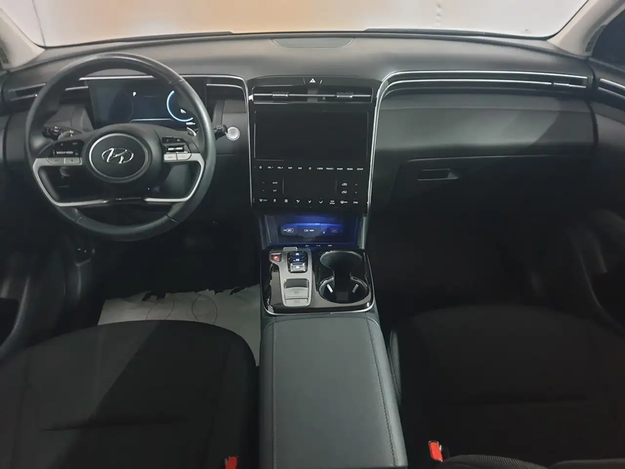 Hyundai TUCSON 1.6 T-GDi Feel 7DCT 14