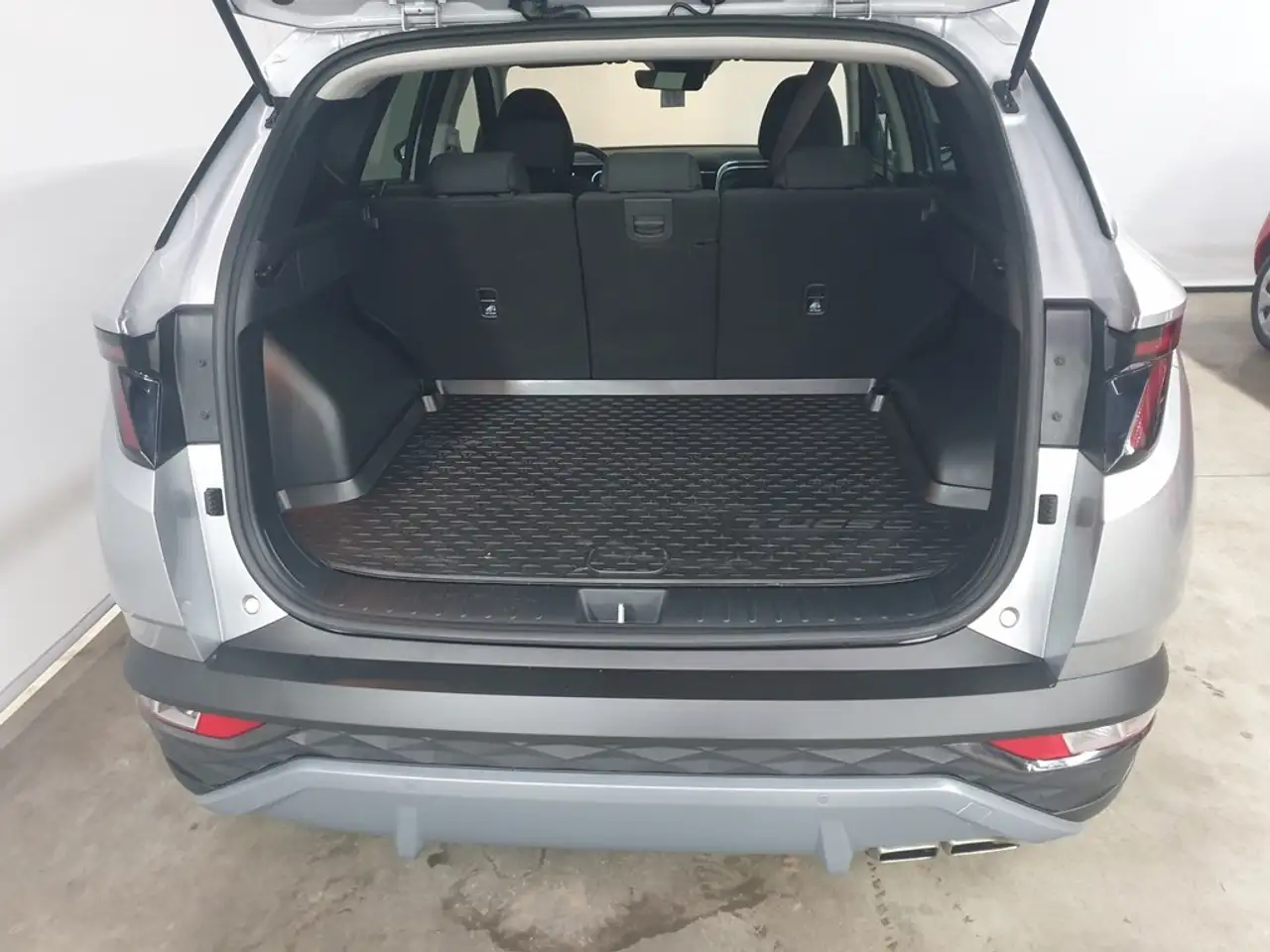 Hyundai TUCSON 1.6 T-GDi Feel 7DCT 6