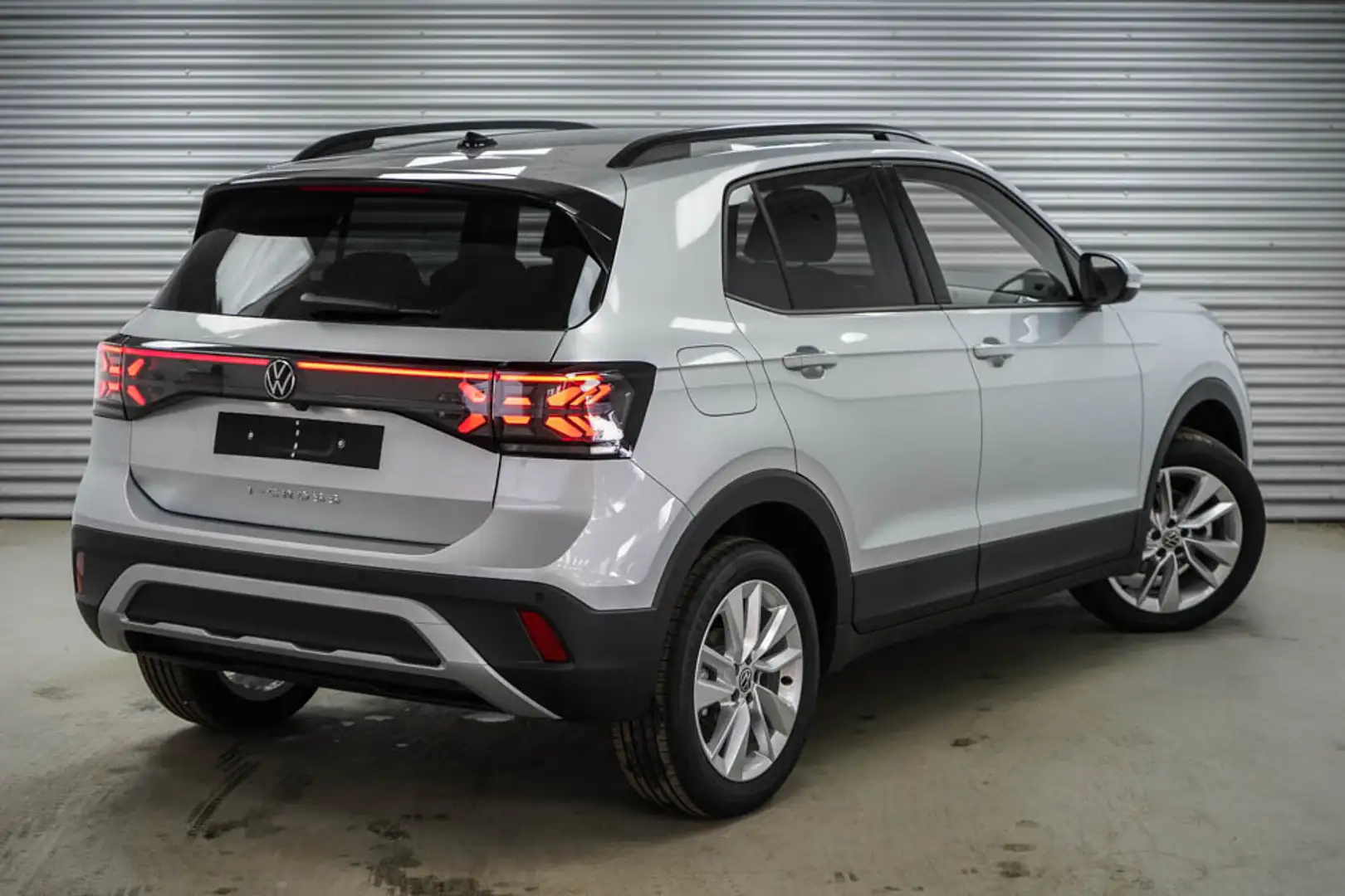 Volkswagen T-Cross 1,0 TSI DSG Life Silber - 2