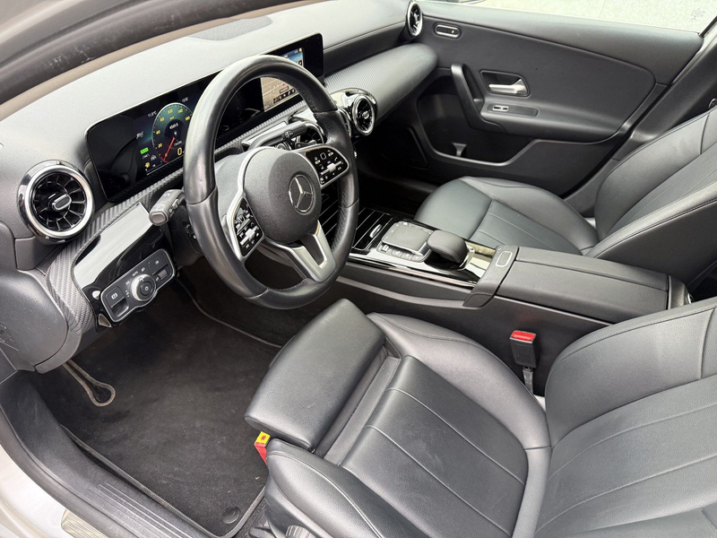 Mercedes-Benz A 250 e Edition MULTIBEAM MBUX KAM LED LEDER HYBR — photo 9