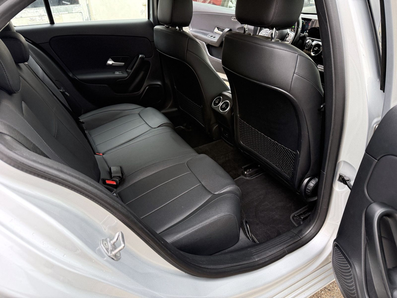 Mercedes-Benz A 250 e Edition MULTIBEAM MBUX KAM LED LEDER HYBR — photo 14