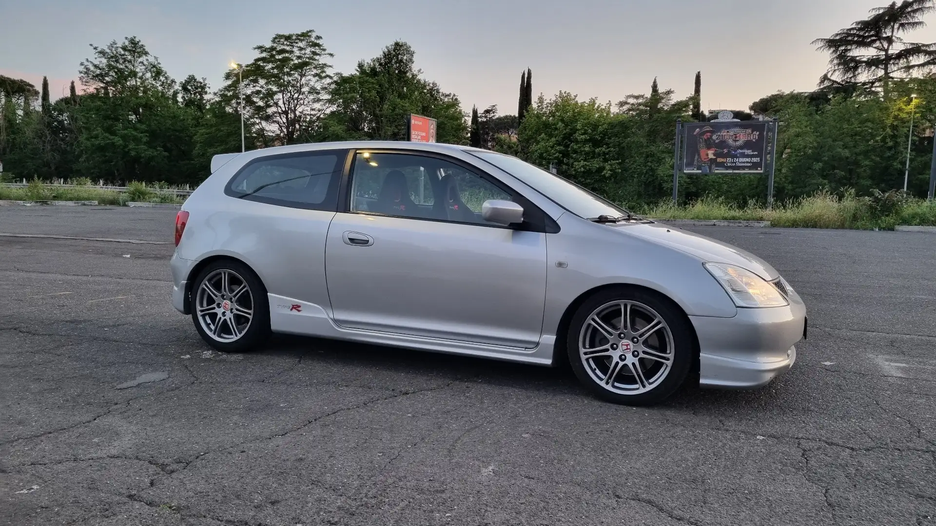 Honda Civic 2.0 Type-R - 1