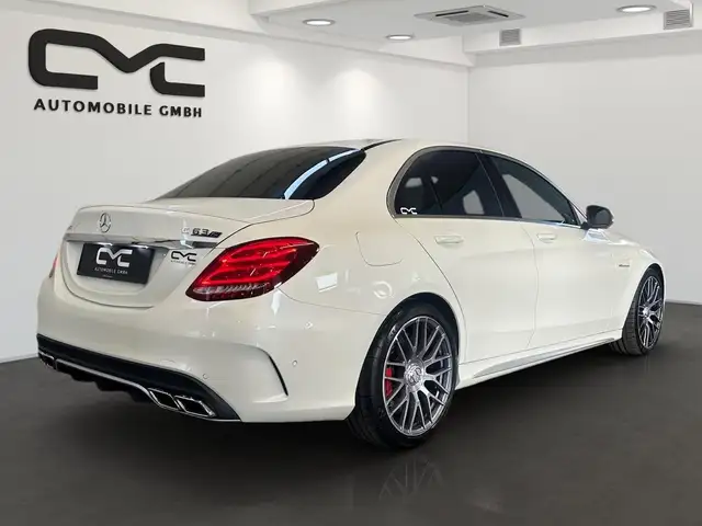 Mercedes-Benz C 63 AMG C 63 S AMG 375 kW V8/Spur/Abst./Tempomat/TWT/SH/ Ansicht 3