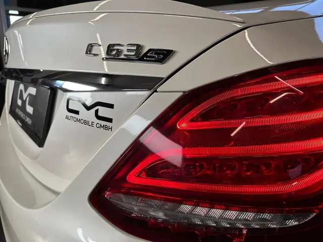 Mercedes-Benz C 63 AMG C 63 S AMG 375 kW V8/Spur/Abst./Tempomat/TWT/SH/ Ansicht 29