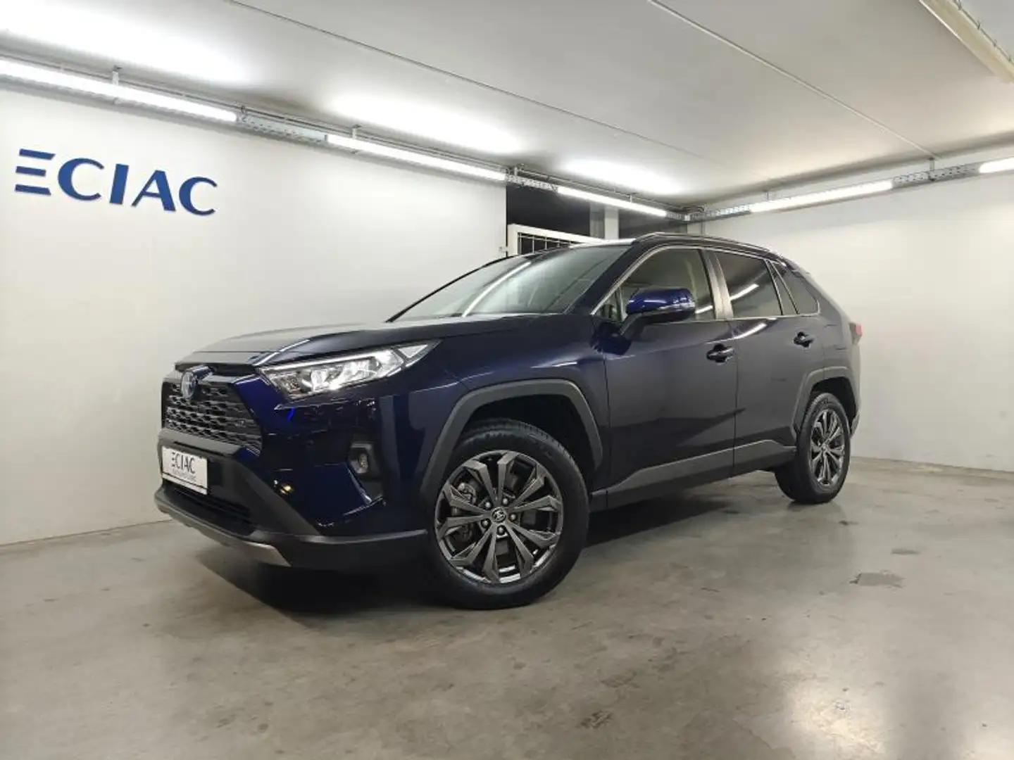 TOYOTA Rav-4