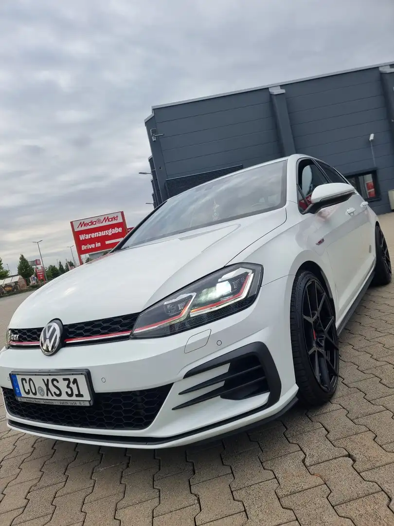 Volkswagen Golf GTI 7 Facelift LED Lückenlos VW-SERVICE Rotiform 300PS - 1