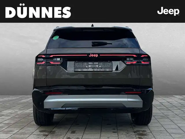 Jeep Compass view 4