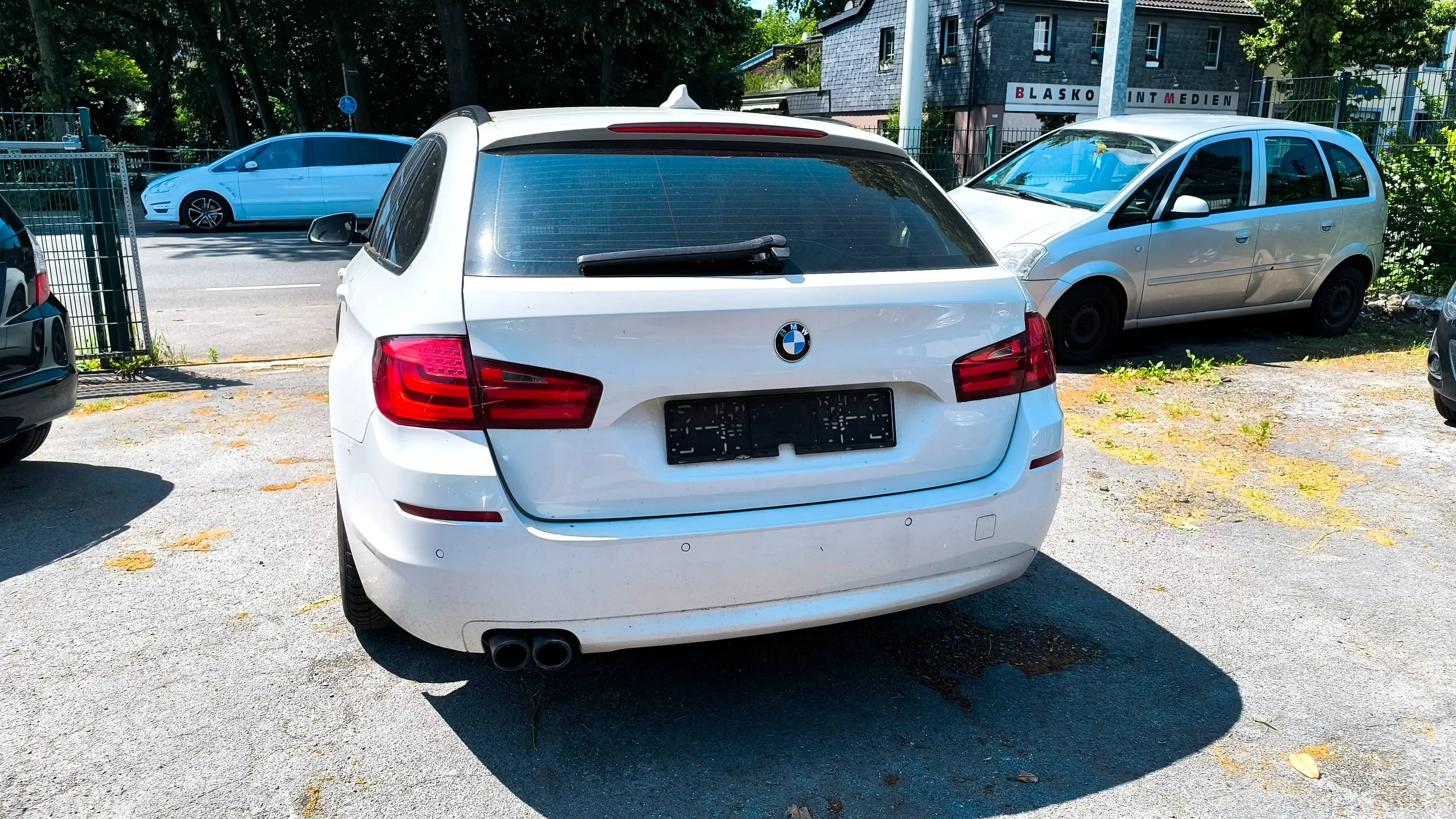 BMW 525 d Touring — photo 3