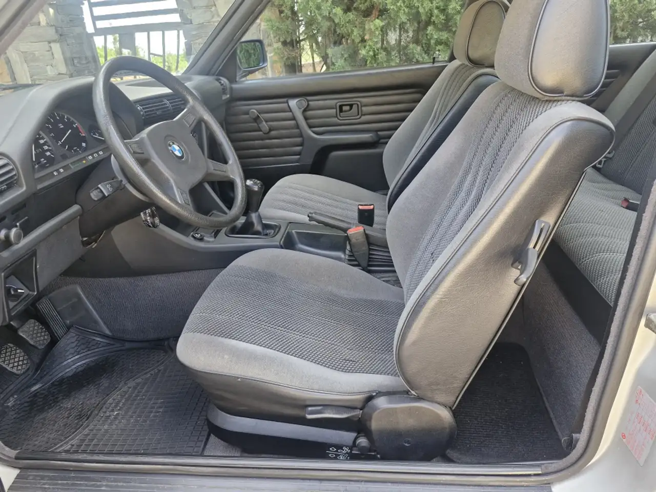 BMW 316i, foto 8