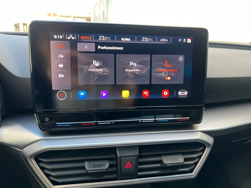 SEAT Leon 1.5 eTSI FR NAV SHZ LED KAM ACC — photo 20