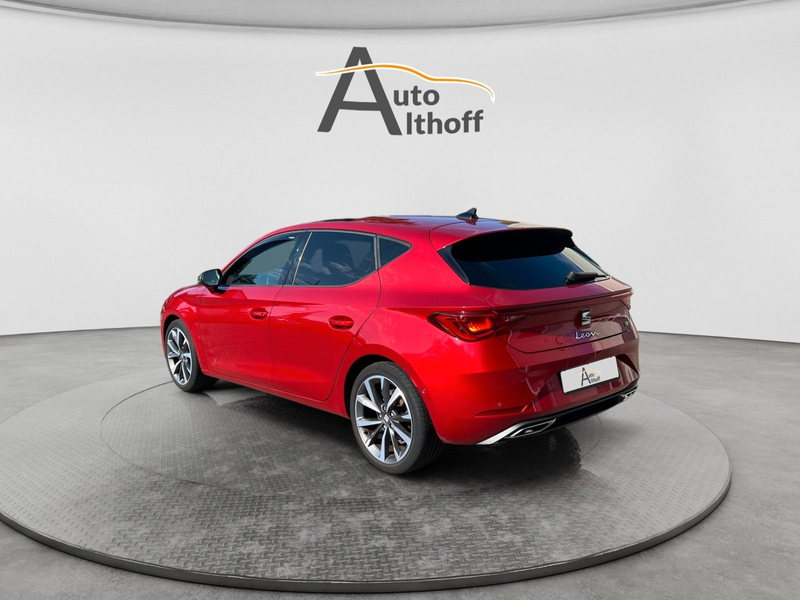 SEAT Leon 1.5 eTSI FR NAV SHZ LED KAM ACC — photo 5