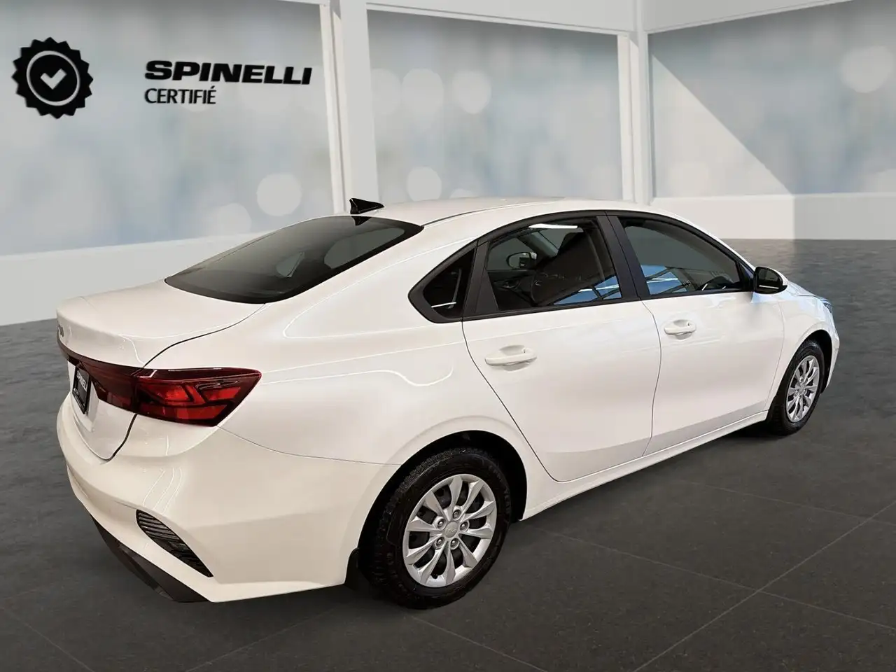 Kia Forte снимка Kia Forte