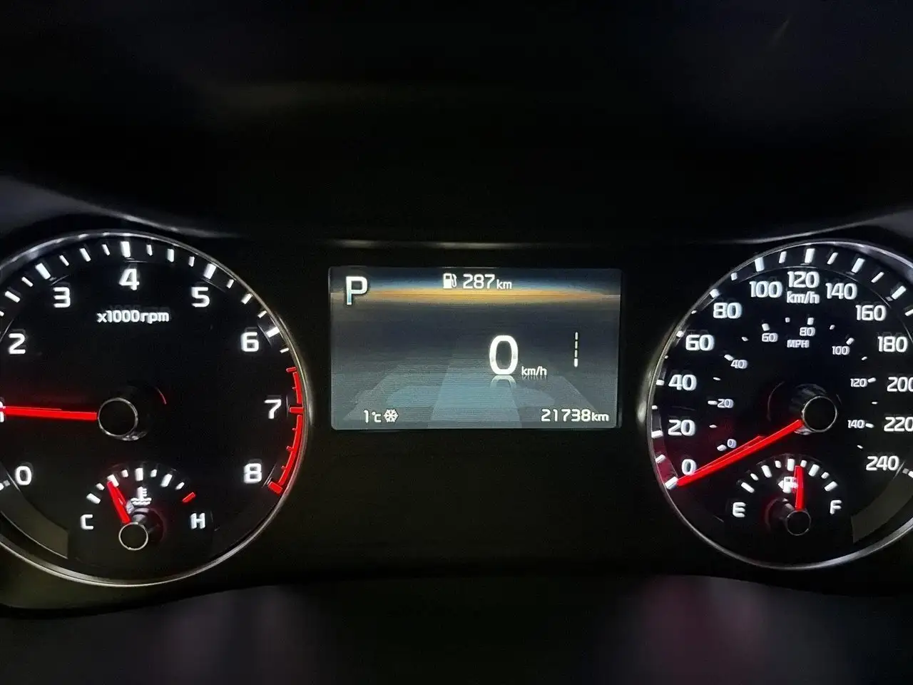 Kia Forte снимка Kia Forte