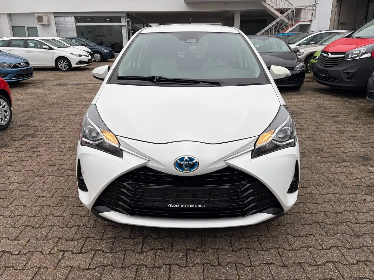 Toyota Yaris Hybrid Comfort*ERSTE HAND*KAMERA* Weiß - 2