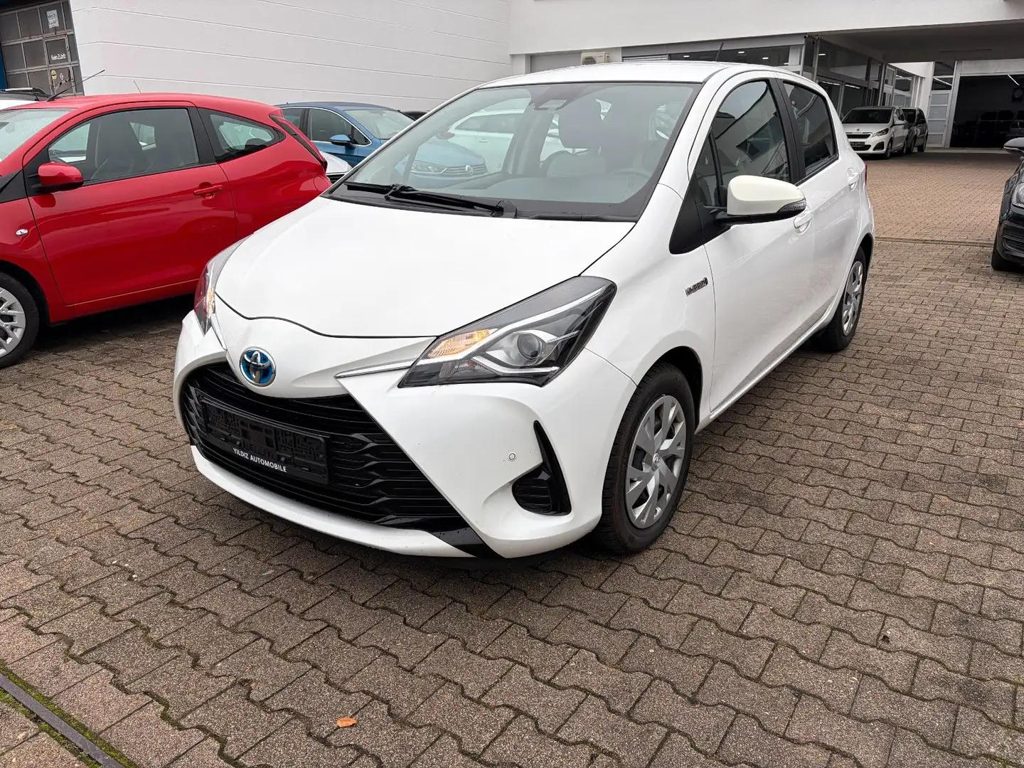 Toyota Yaris Hybrid Comfort*ERSTE HAND*KAMERA* Weiß - 1