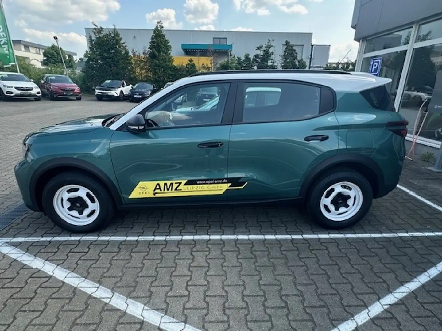 Opel Frontera 1.2 Turbo 100kW Edition eDCT-- Sofort verfügbar Grün - 1