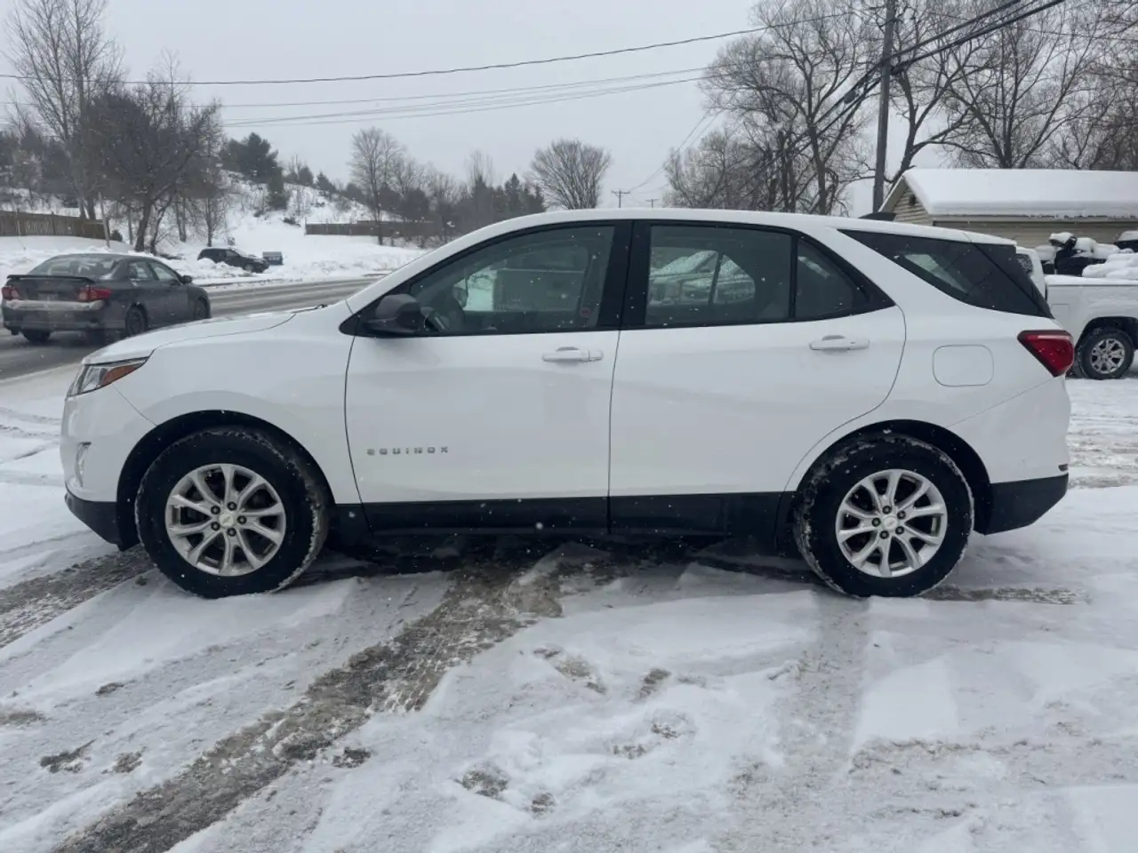 Chevrolet Equinox снимка Chevrolet Equinox
