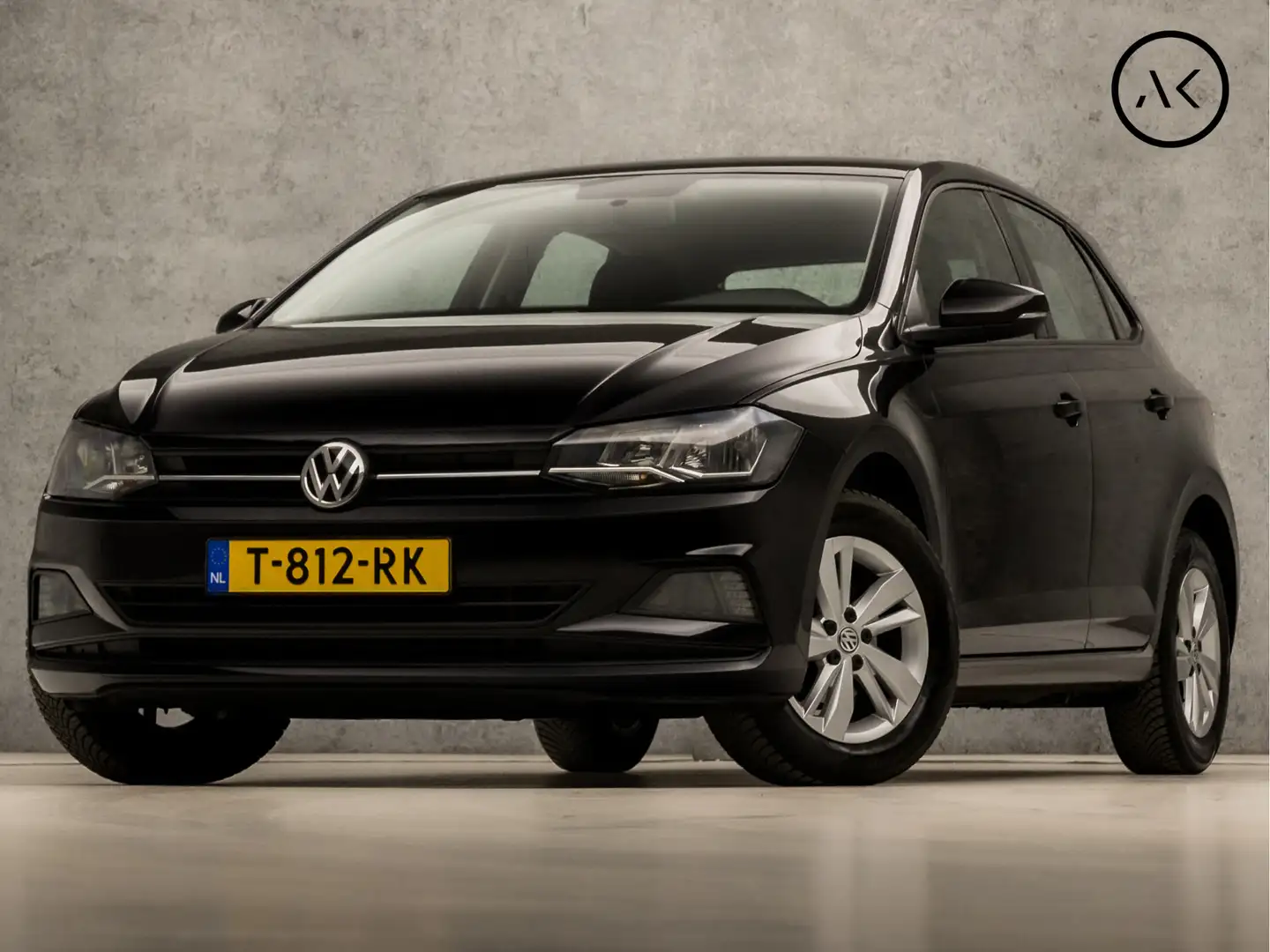 Volkswagen Polo 1.0 TSI Sportline (APPLE CARPLAY, LM VELGEN, CRUIS Zwart - 1