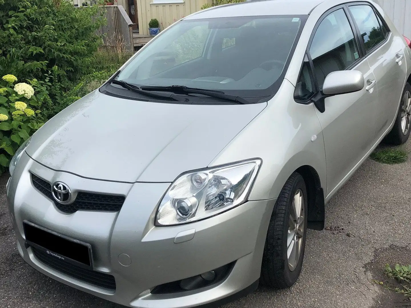 Toyota Auris Auris 1.33i VVT-i Cool Argent - 1