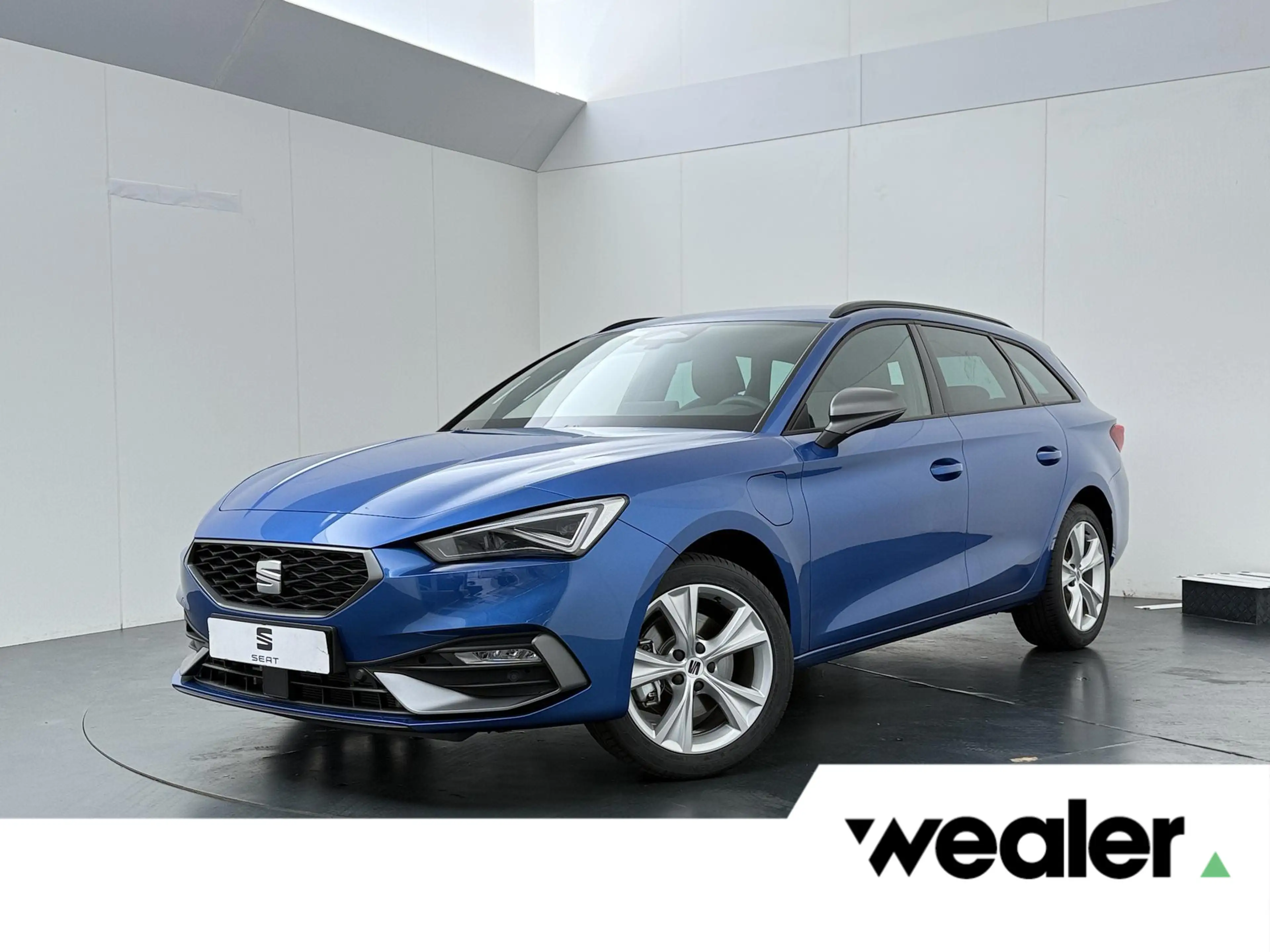 SEAT Leon e-Hybrid Sportstourer FR Business 1.5 TSI eHybrid 150 kW /