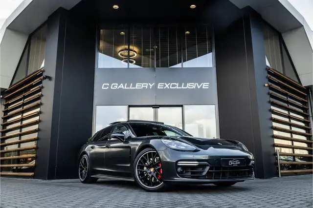Porsche Panamera main image