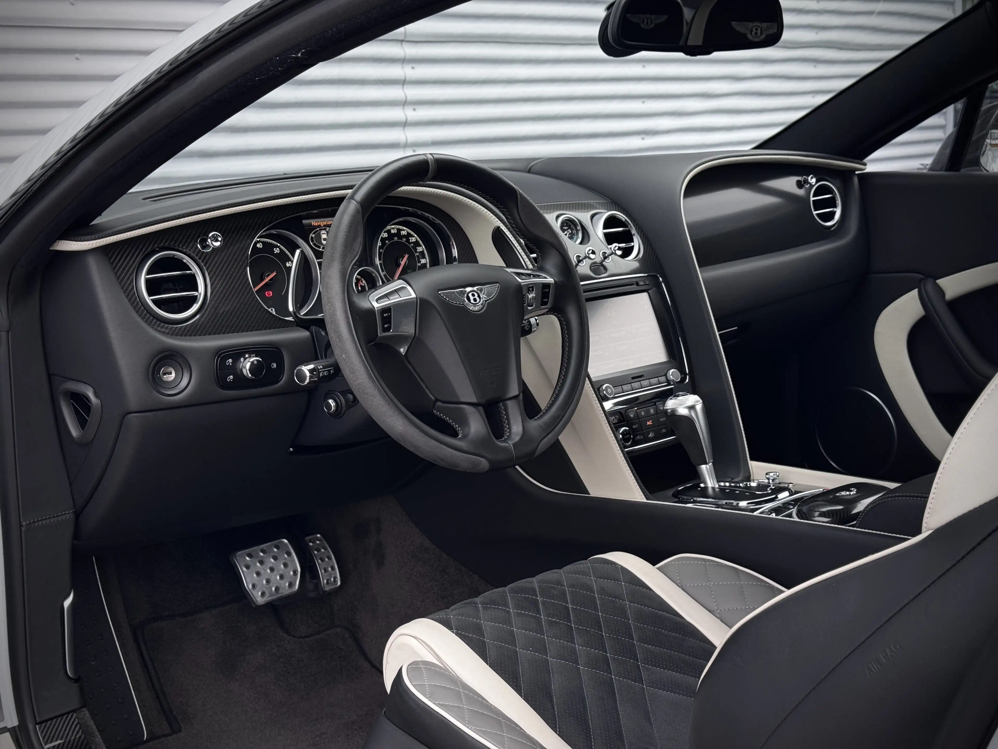 Bentley Continental GT 6.0 W12 Supersports | 1 of 710 | — photo 5