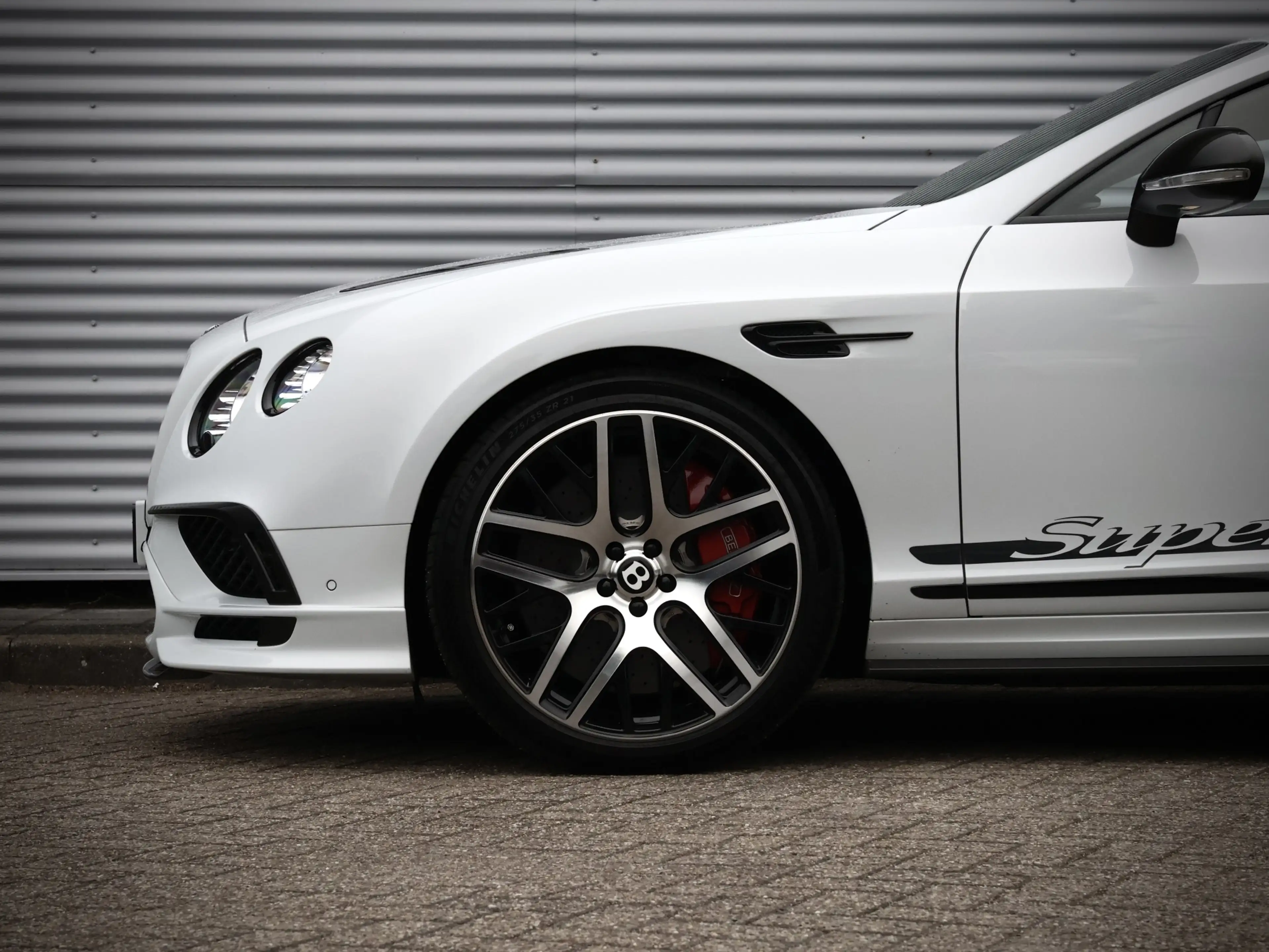 Bentley Continental GT 6.0 W12 Supersports | 1 of 710 | — photo 9