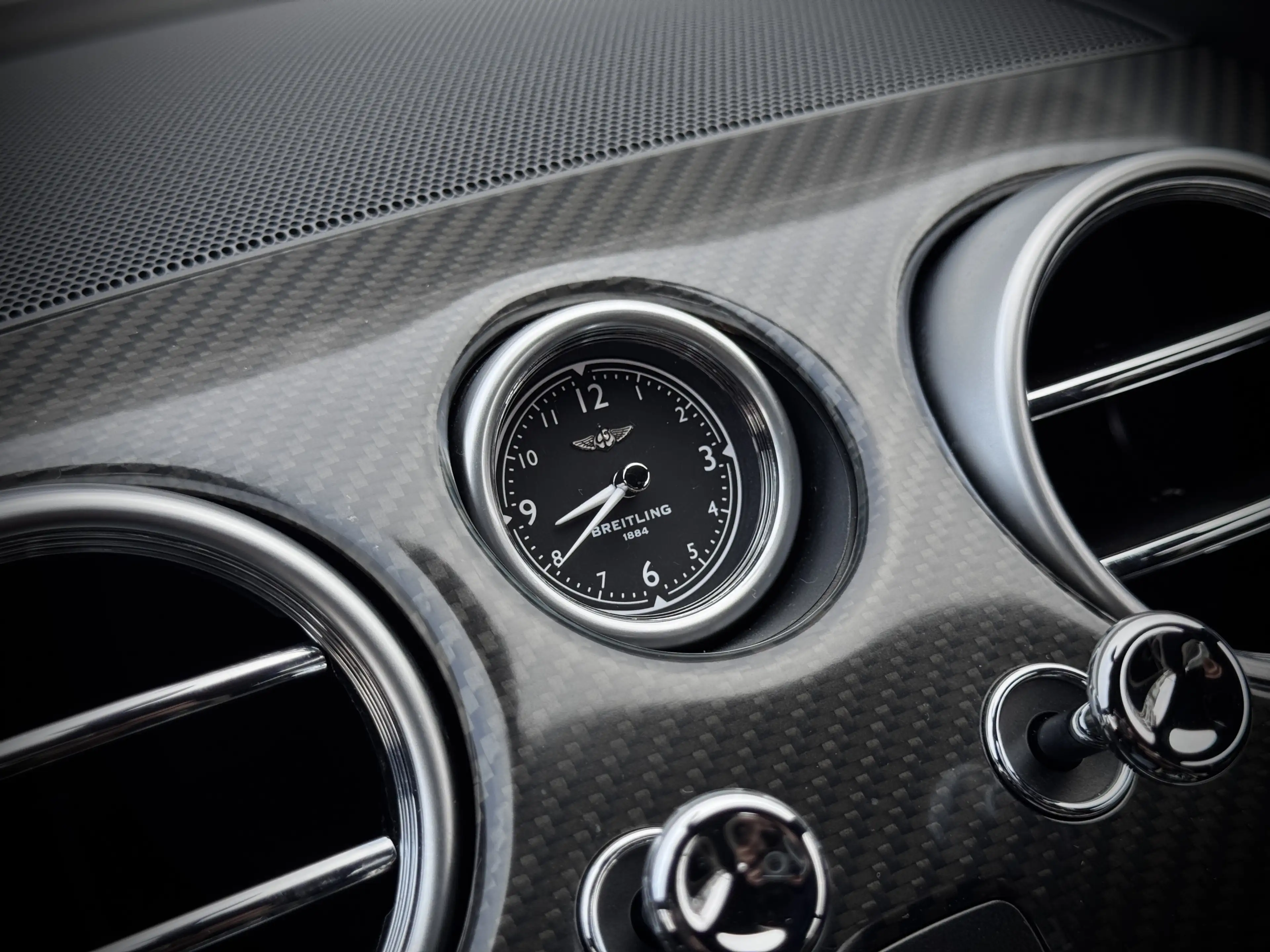 Bentley Continental GT 6.0 W12 Supersports | 1 of 710 | — photo 41