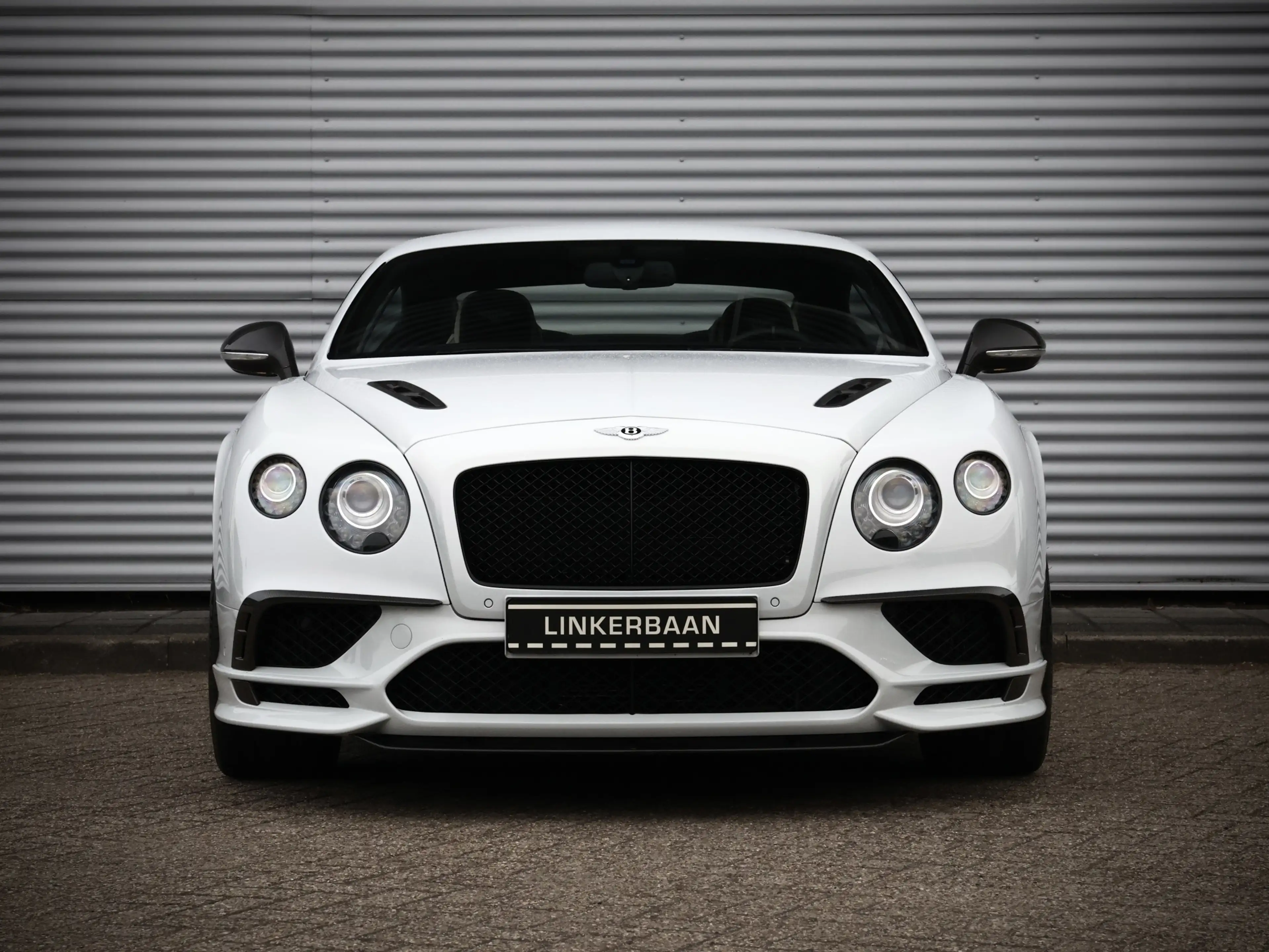 Bentley Continental GT 6.0 W12 Supersports | 1 of 710 | — photo 11