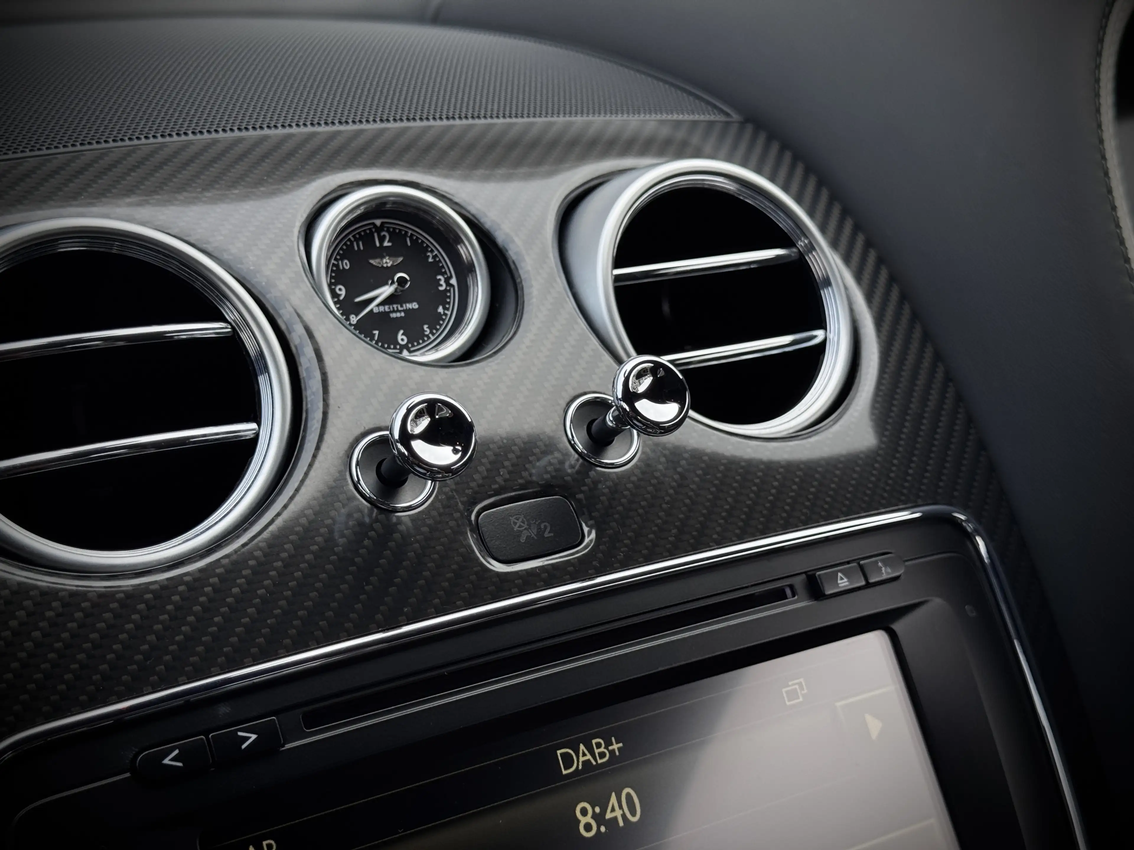 Bentley Continental GT 6.0 W12 Supersports | 1 of 710 | — photo 40
