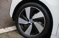 BMW i3 Basis Comfort Advance 94Ah 33 kWh 2000,- SUBSIDIE! Wit - thumbnail 4