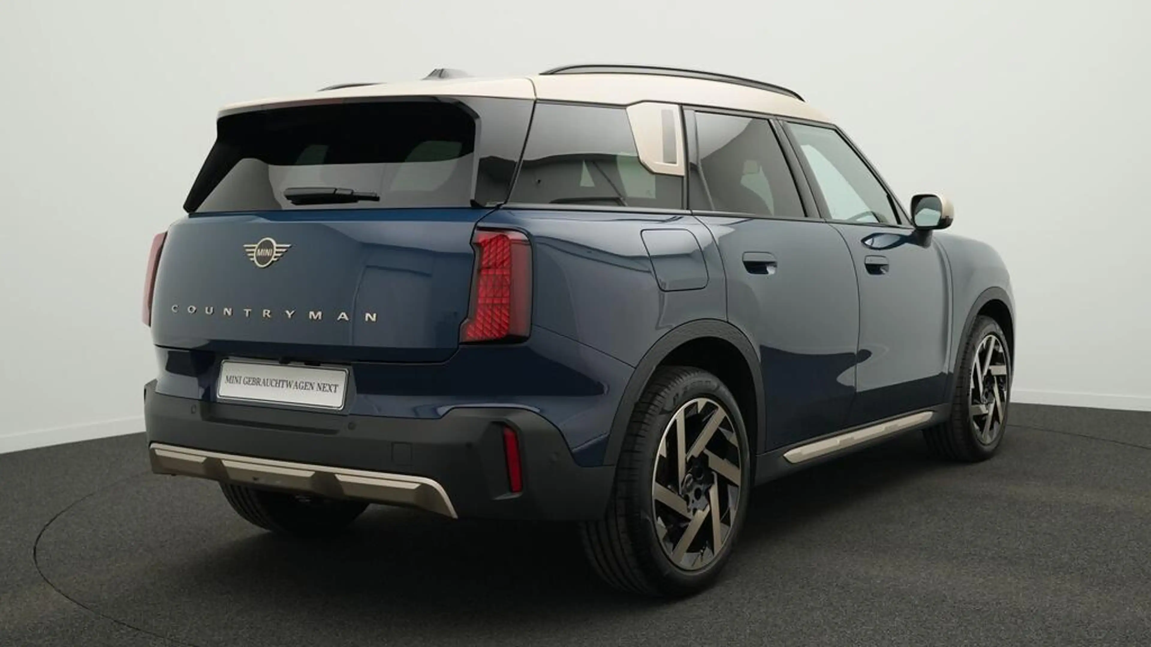 MINI Countryman C Favoured Trim — photo 6