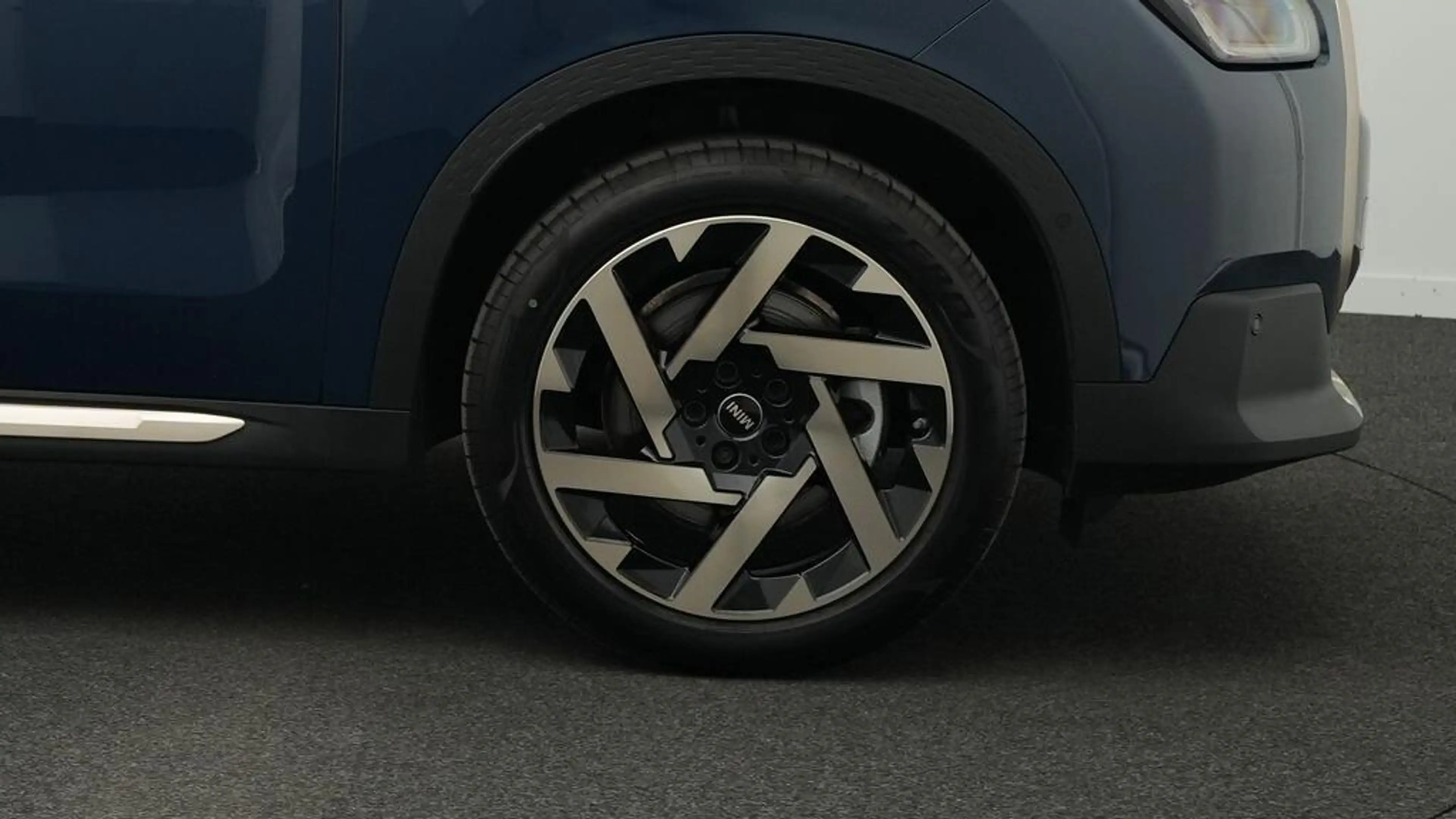 MINI Countryman C Favoured Trim — photo 11