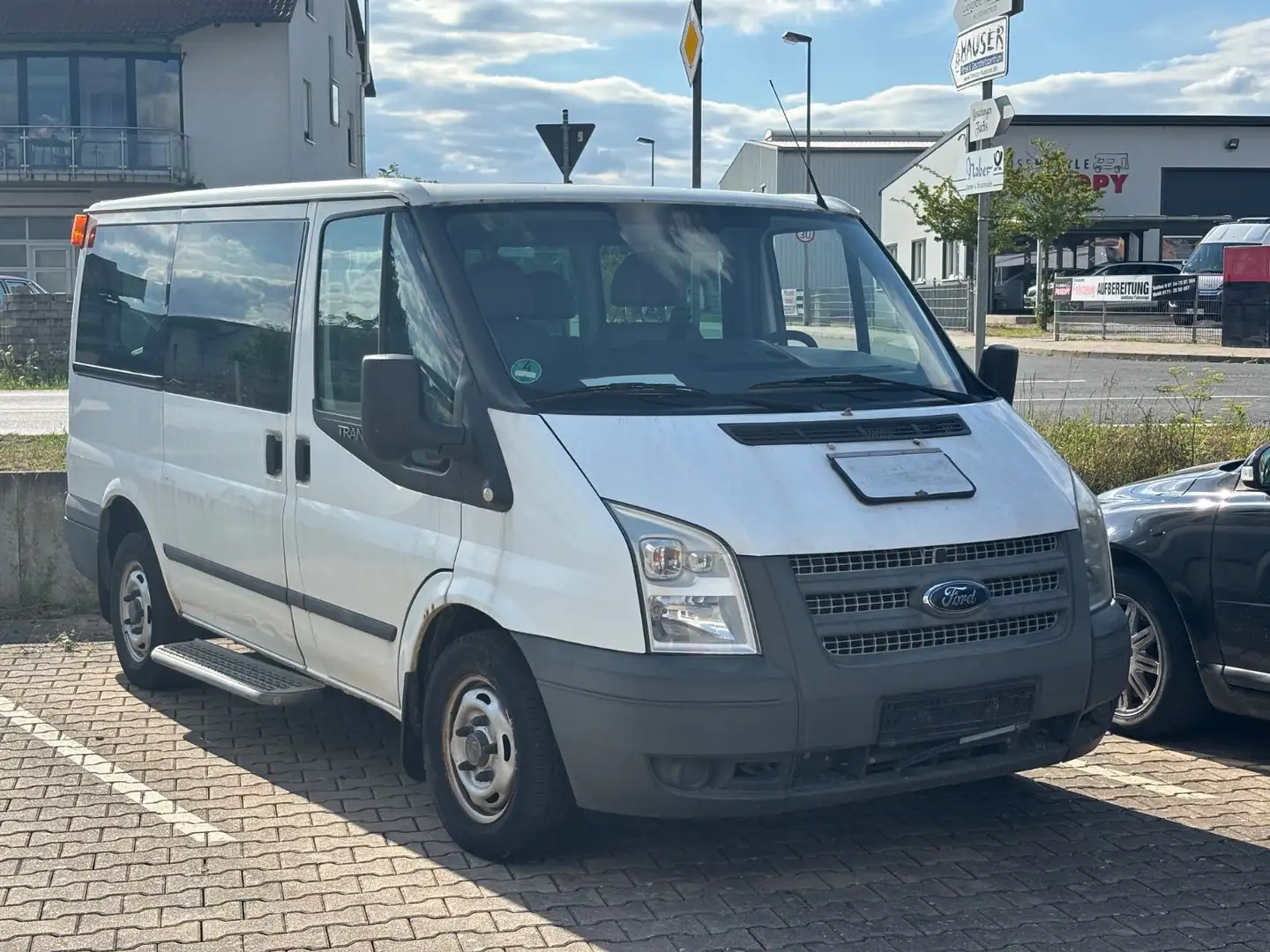 Ford Transit Kombi 9 Sitzer Klima Alb - 1
