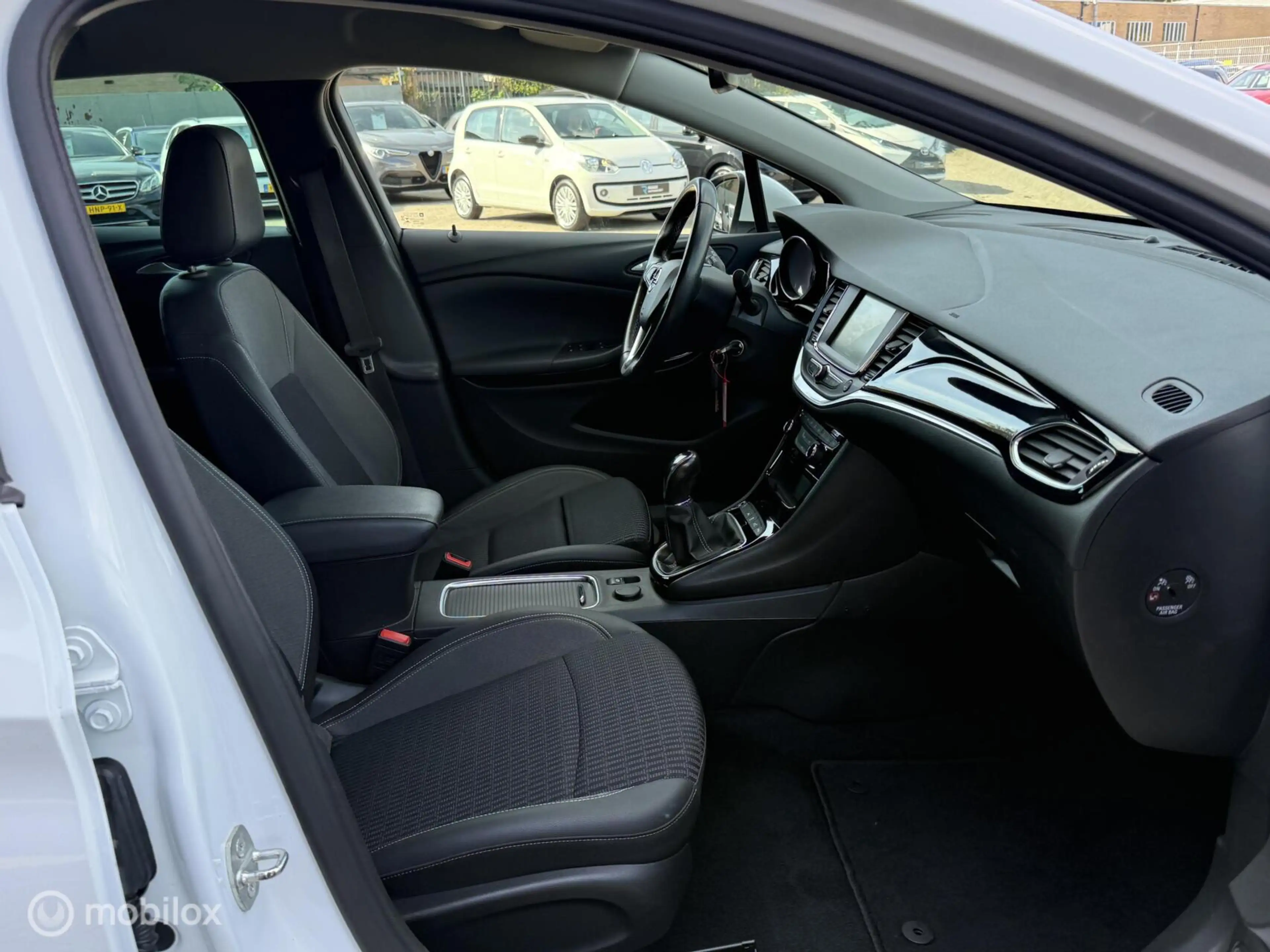 Opel Astra Sports Tourer 1.2 Edition TREKHAAK | NAVI — photo 14