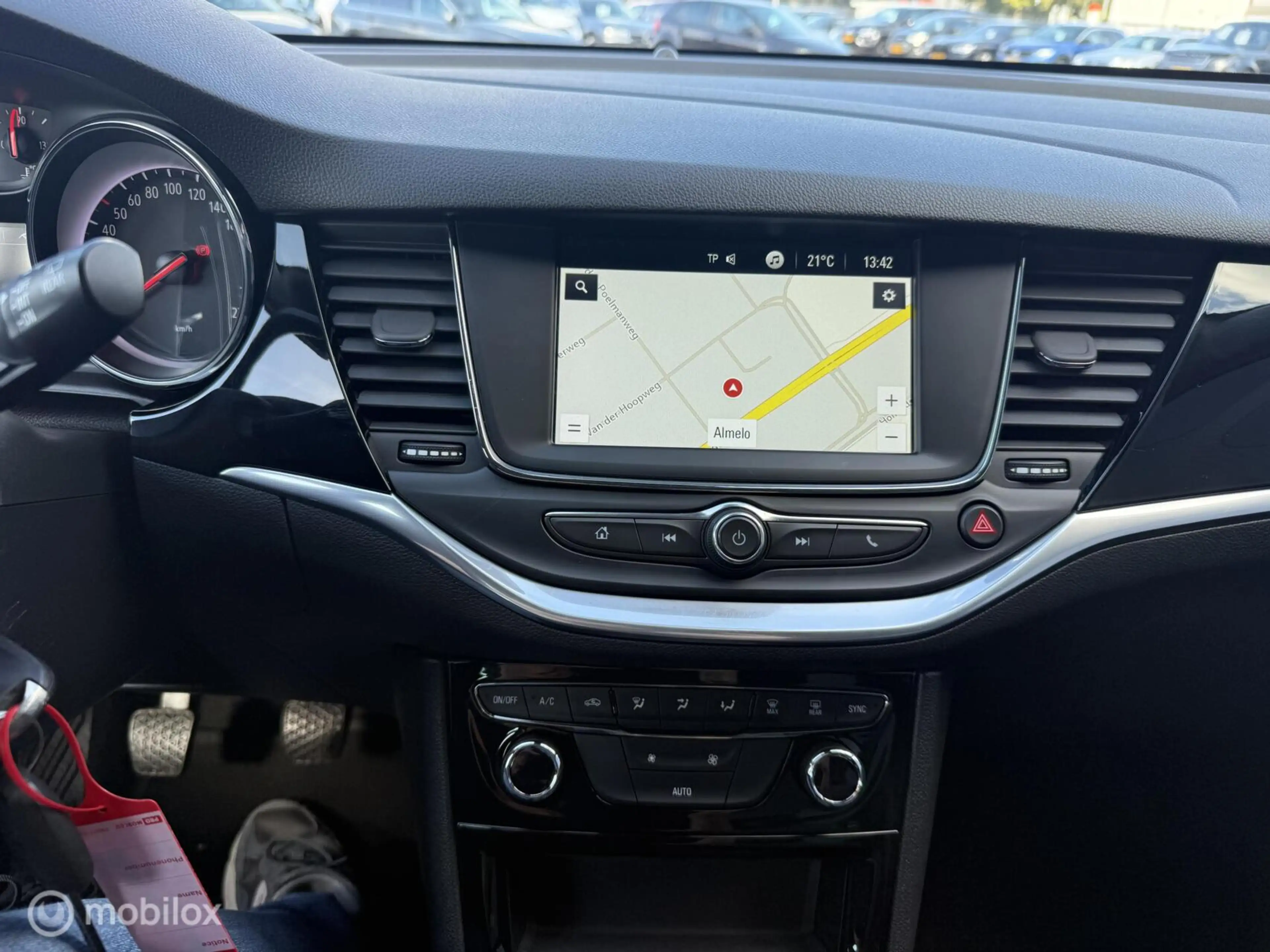 Opel Astra Sports Tourer 1.2 Edition TREKHAAK | NAVI — photo 16