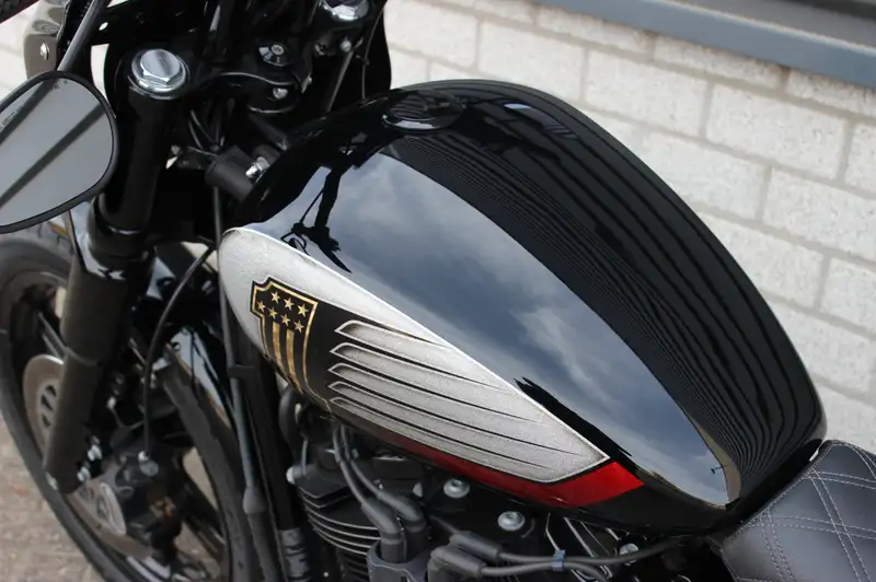 Harley-Davidson Street Bob - foto 6