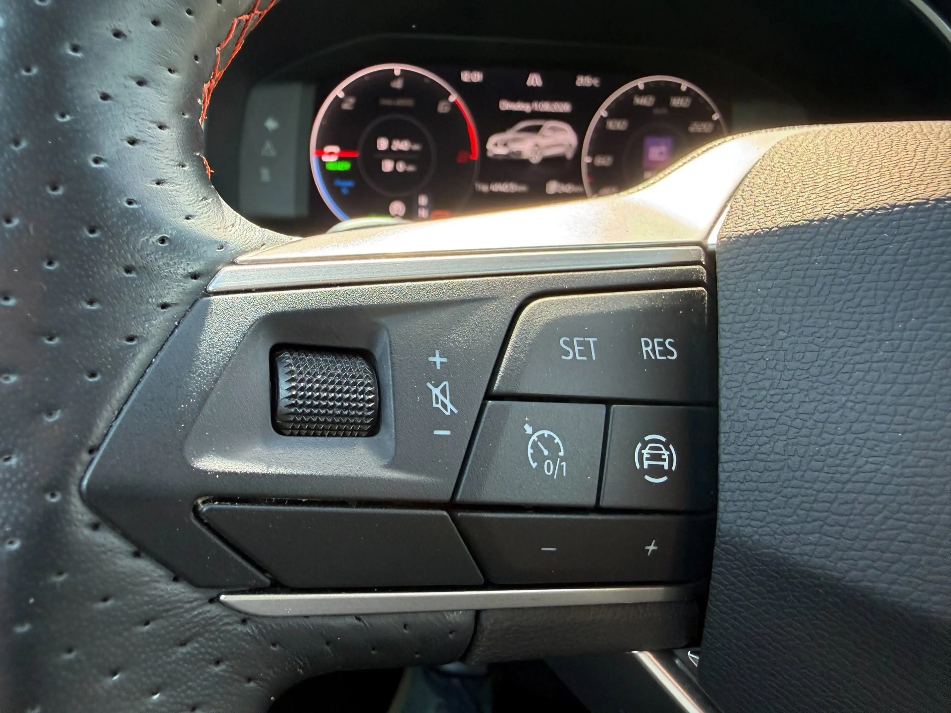 SEAT Leon e-Hybrid Sportstourer 1.4 TSI eHybrid PHEV FR * Navigatiesy — photo 14