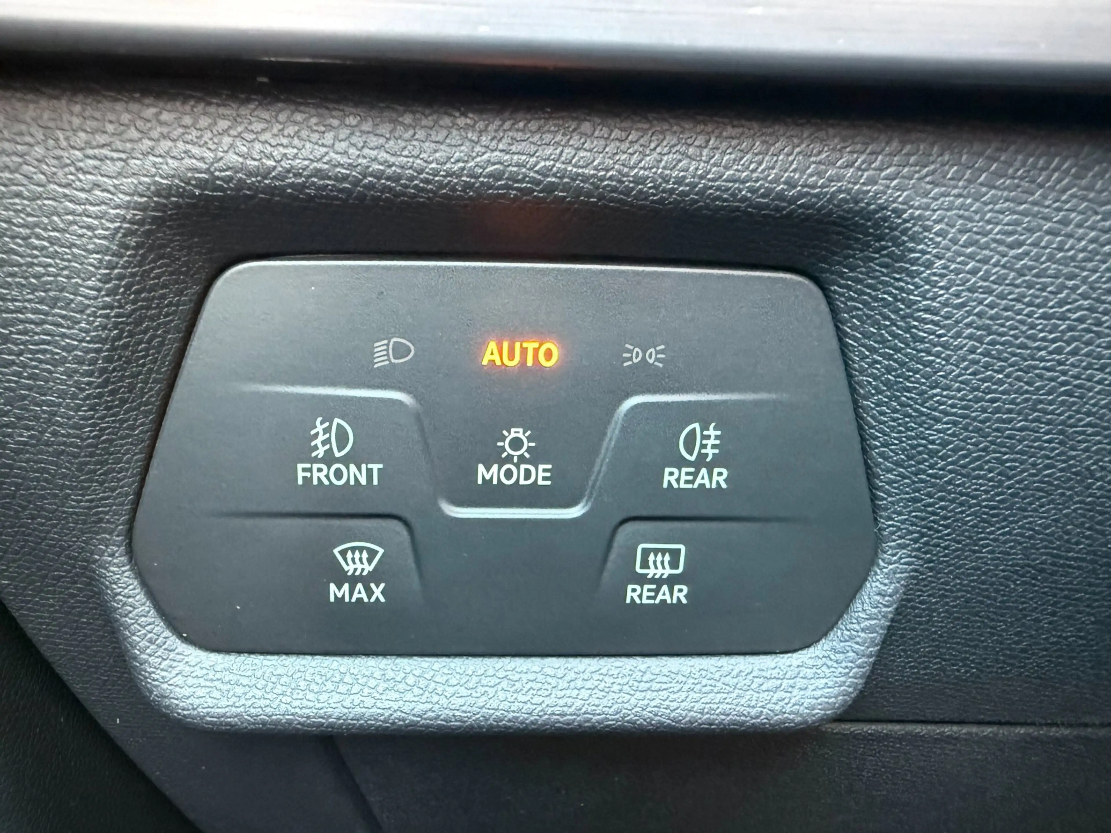 SEAT Leon e-Hybrid Sportstourer 1.4 TSI eHybrid PHEV FR * Navigatiesy — photo 12