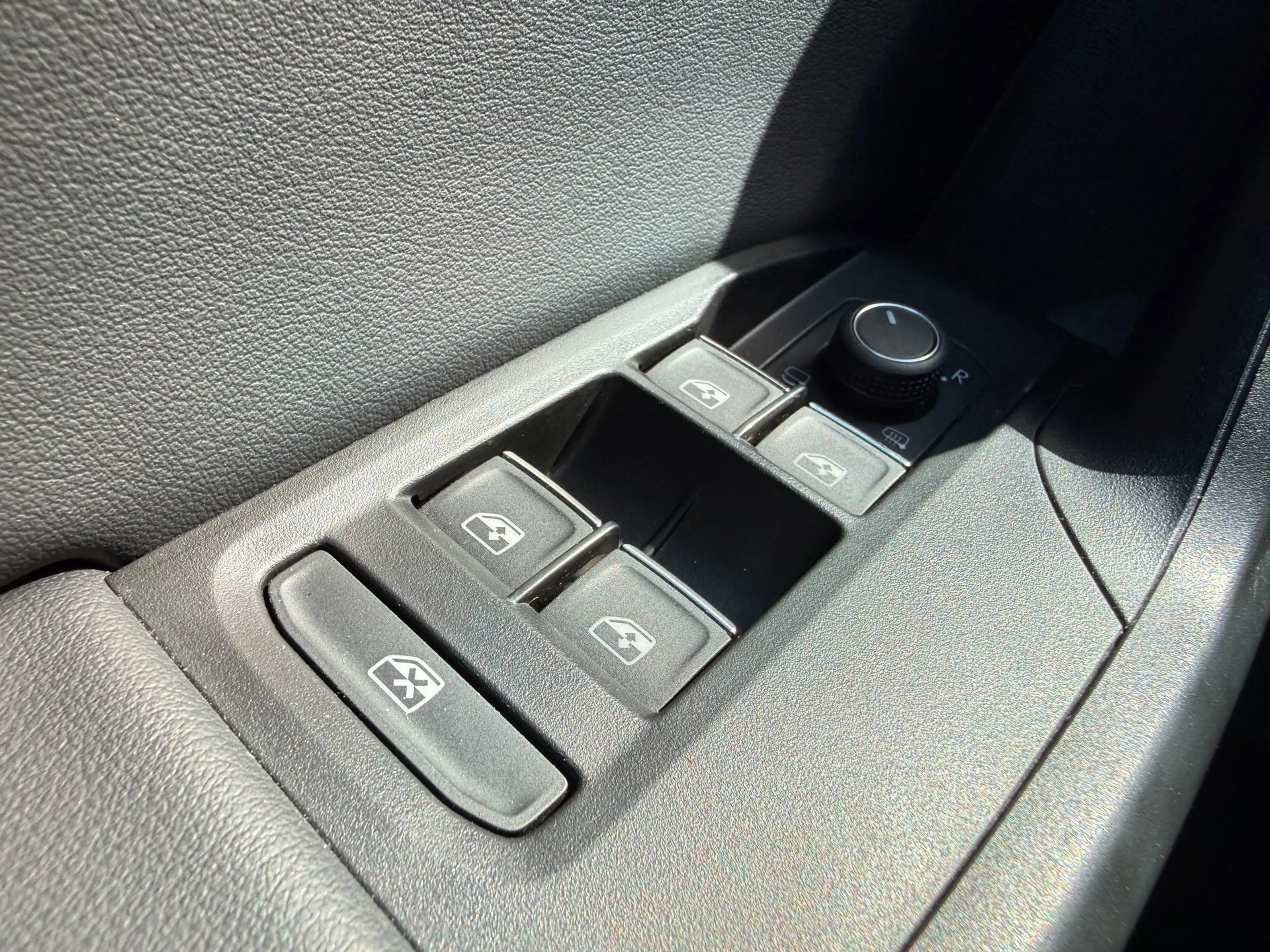 SEAT Leon e-Hybrid Sportstourer 1.4 TSI eHybrid PHEV FR * Navigatiesy — photo 13