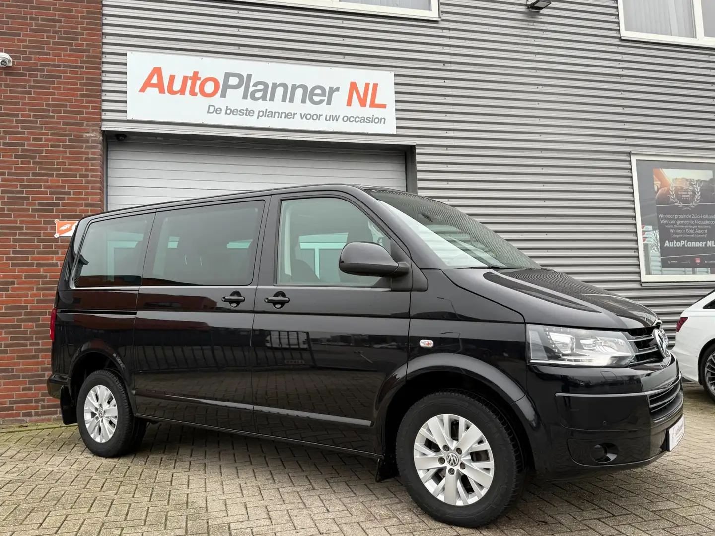 Volkswagen Transporter Multivan 2.0 TSI! 6-Pers.! 1e Eigen.! Fekete - 2