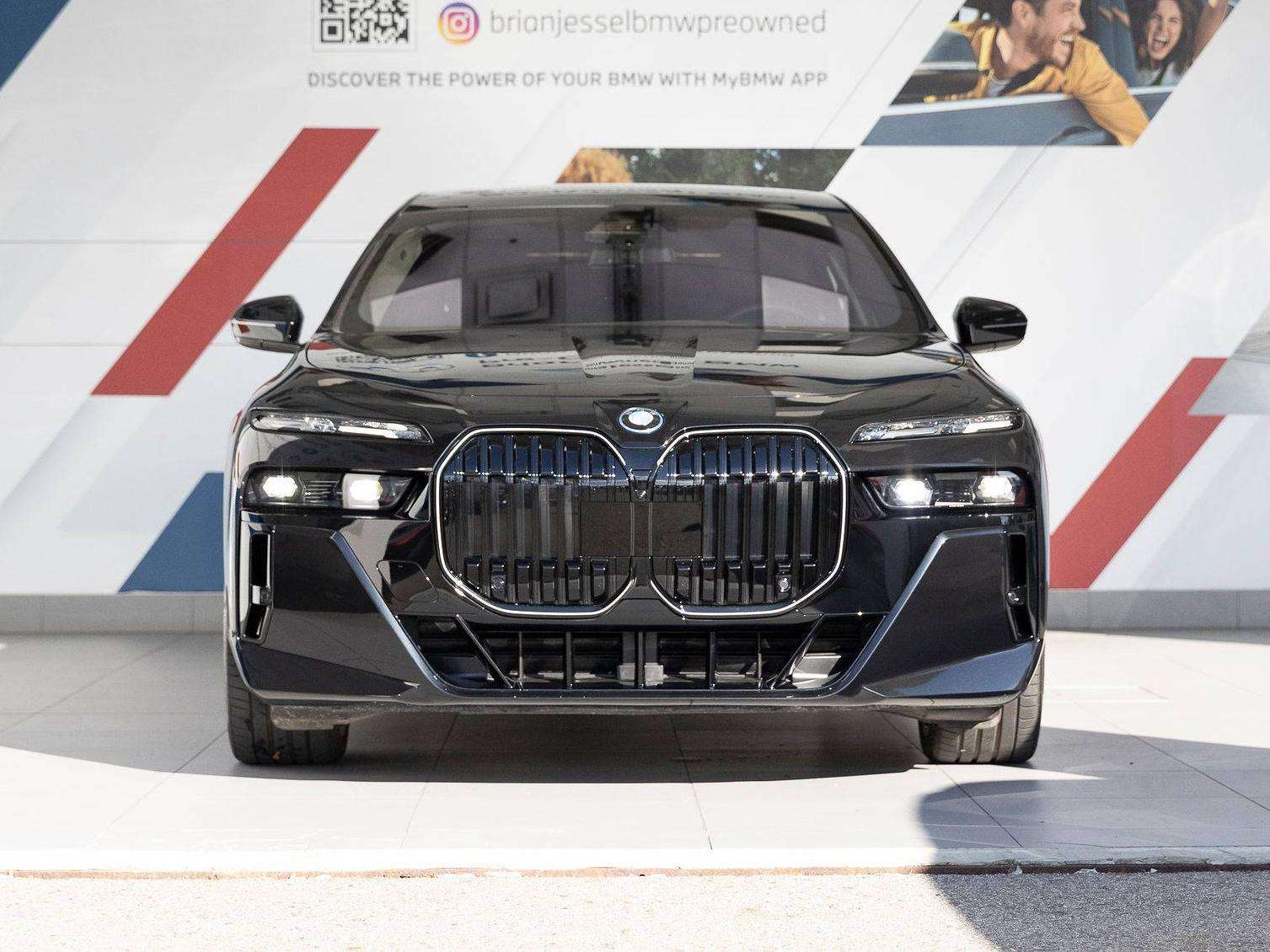 2025 BMW i7