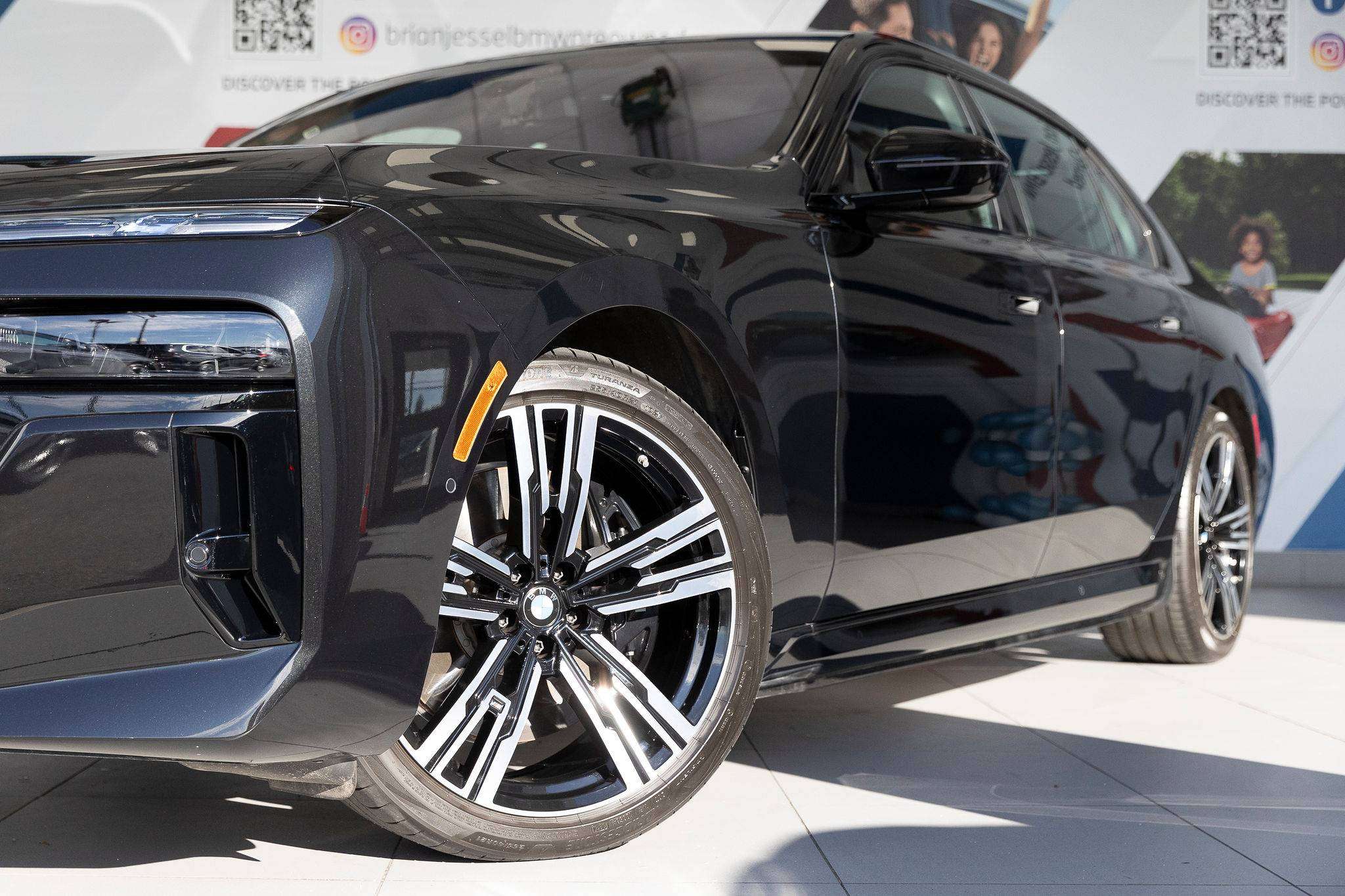 2025 BMW i7