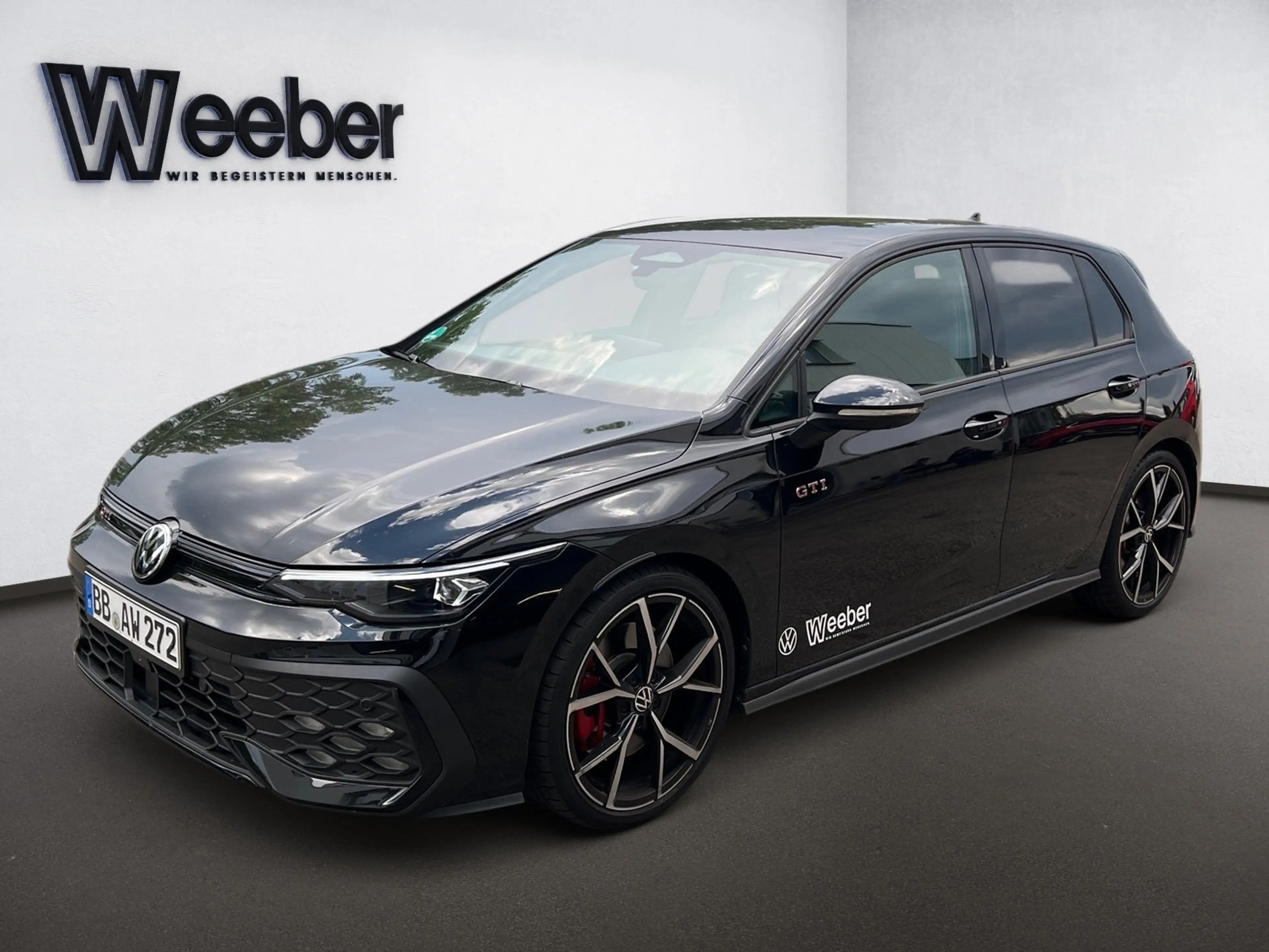 Volkswagen Golf GTI 2.0 l TSI DSG GTI LED Kamera PDC LM — photo 3