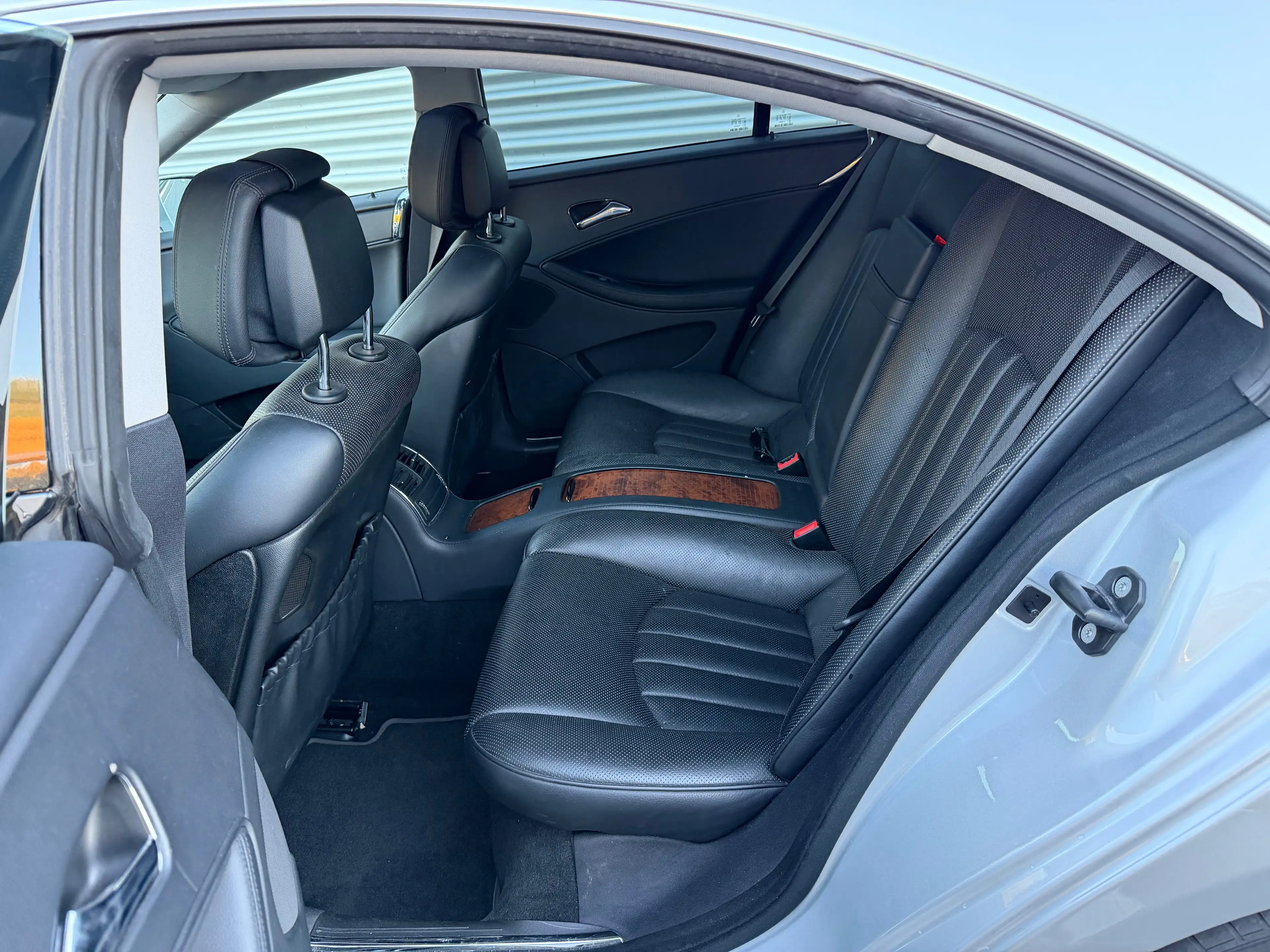 Mercedes-Benz CLS 350 CLS 350 CGI (219.357) — photo 10