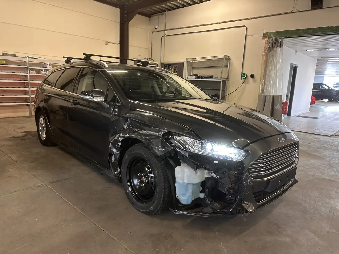 Ford Mondeo Clipper 1.5 TDCi ECOnetic Titanium Gris - 1