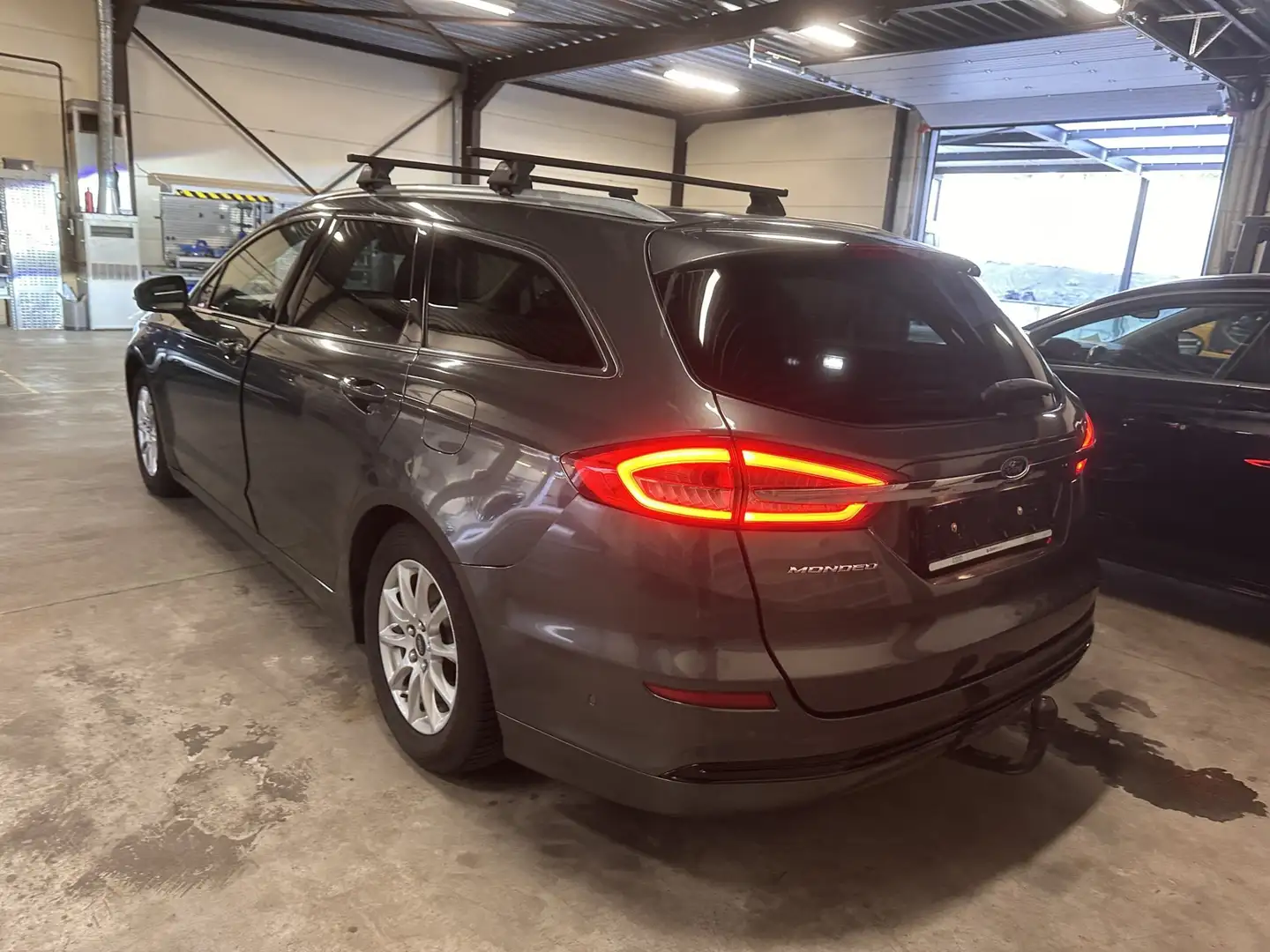 Ford Mondeo Clipper 1.5 TDCi ECOnetic Titanium Gris - 2