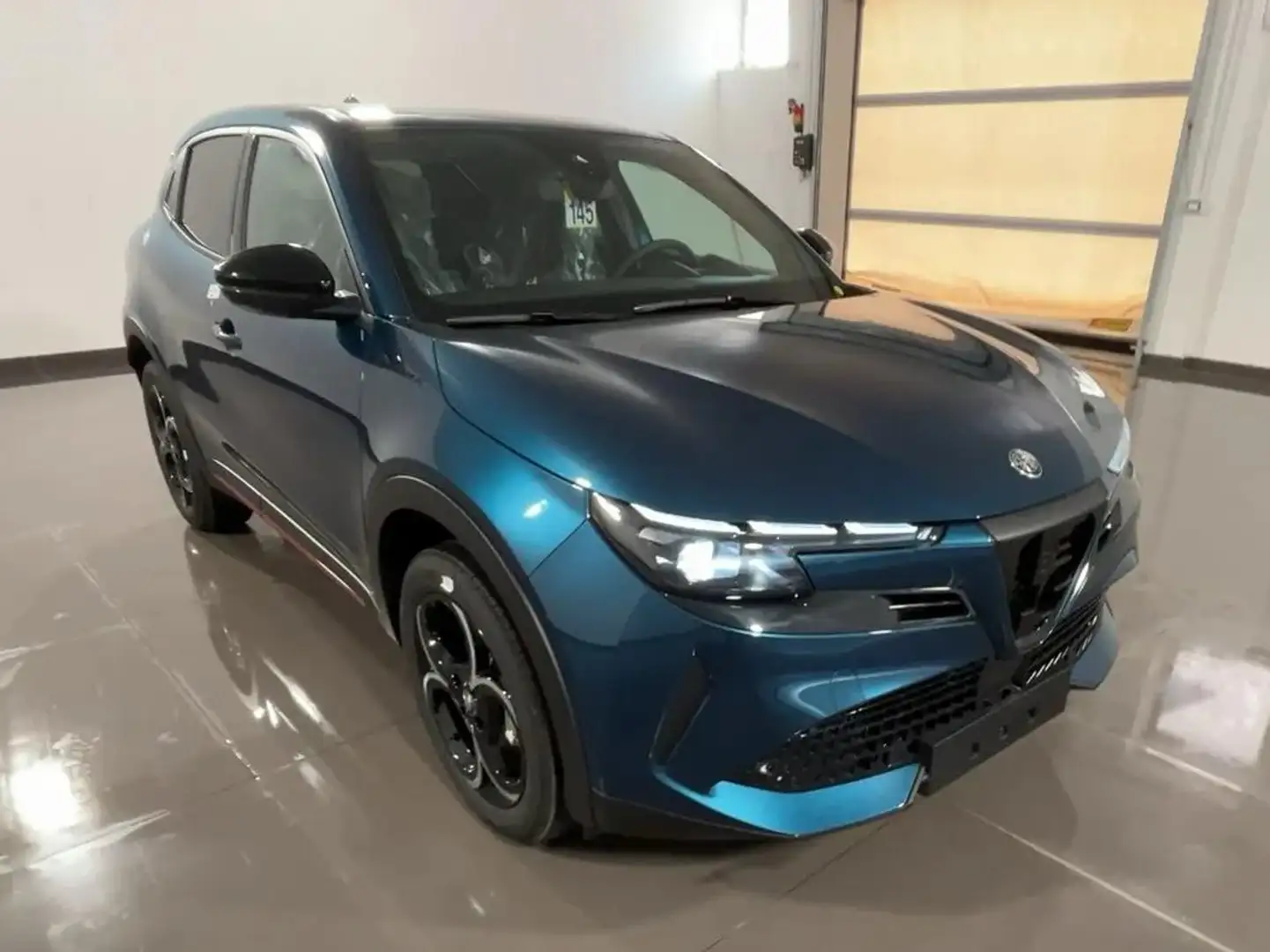 Alfa Romeo Junior Junior 1.2 ibrida Speciale 136cv edct6 km0 Blu/Azzurro - 2