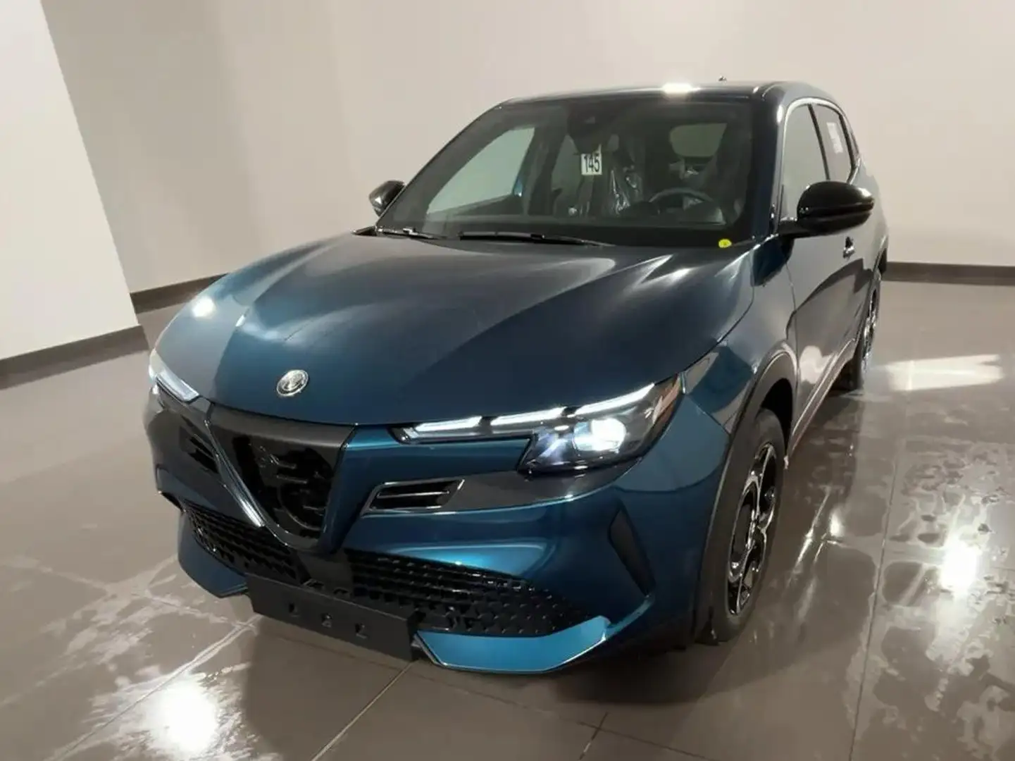 Alfa Romeo Junior Junior 1.2 ibrida Speciale 136cv edct6 km0 Blu/Azzurro - 1